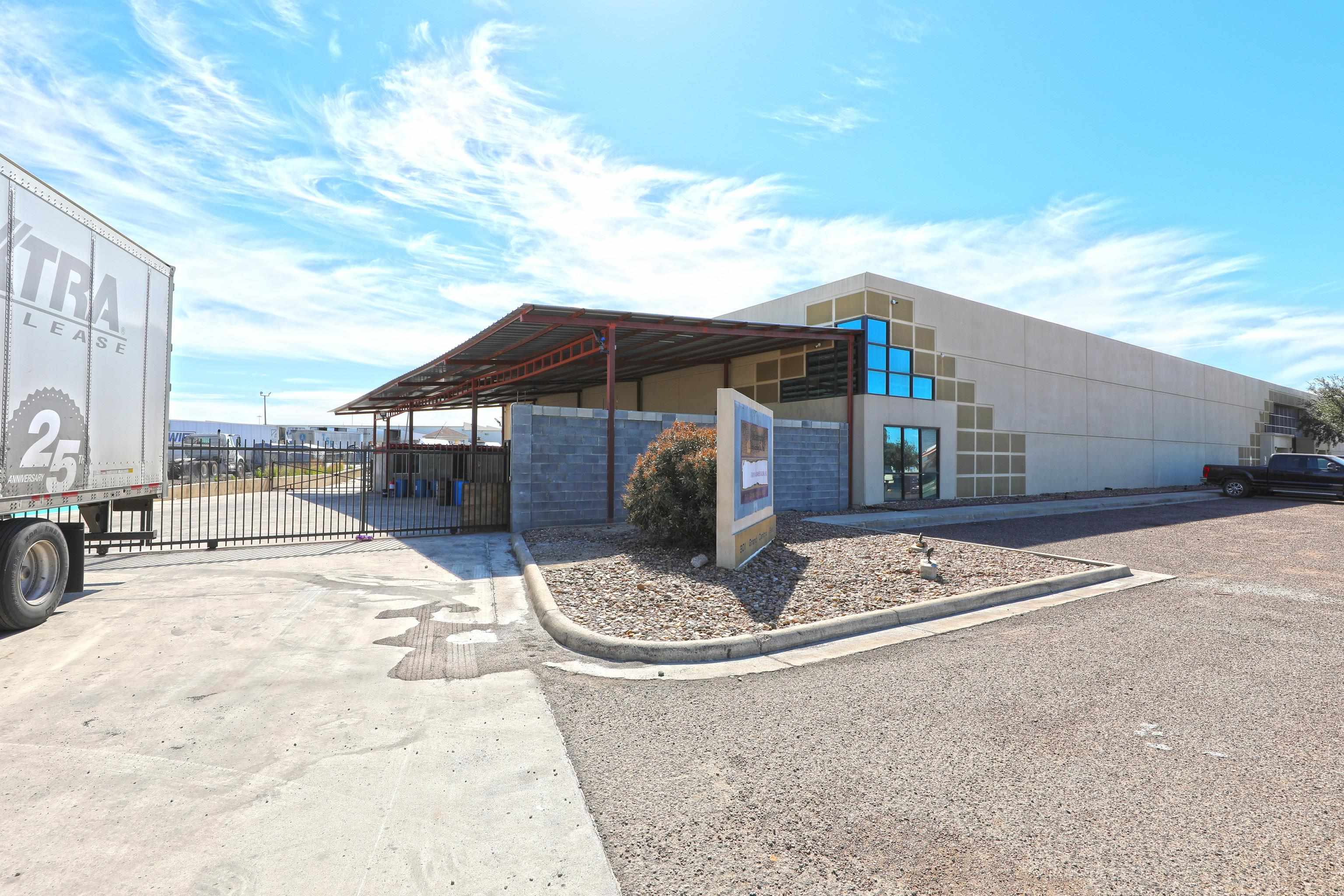 301 Grand Central Blvd