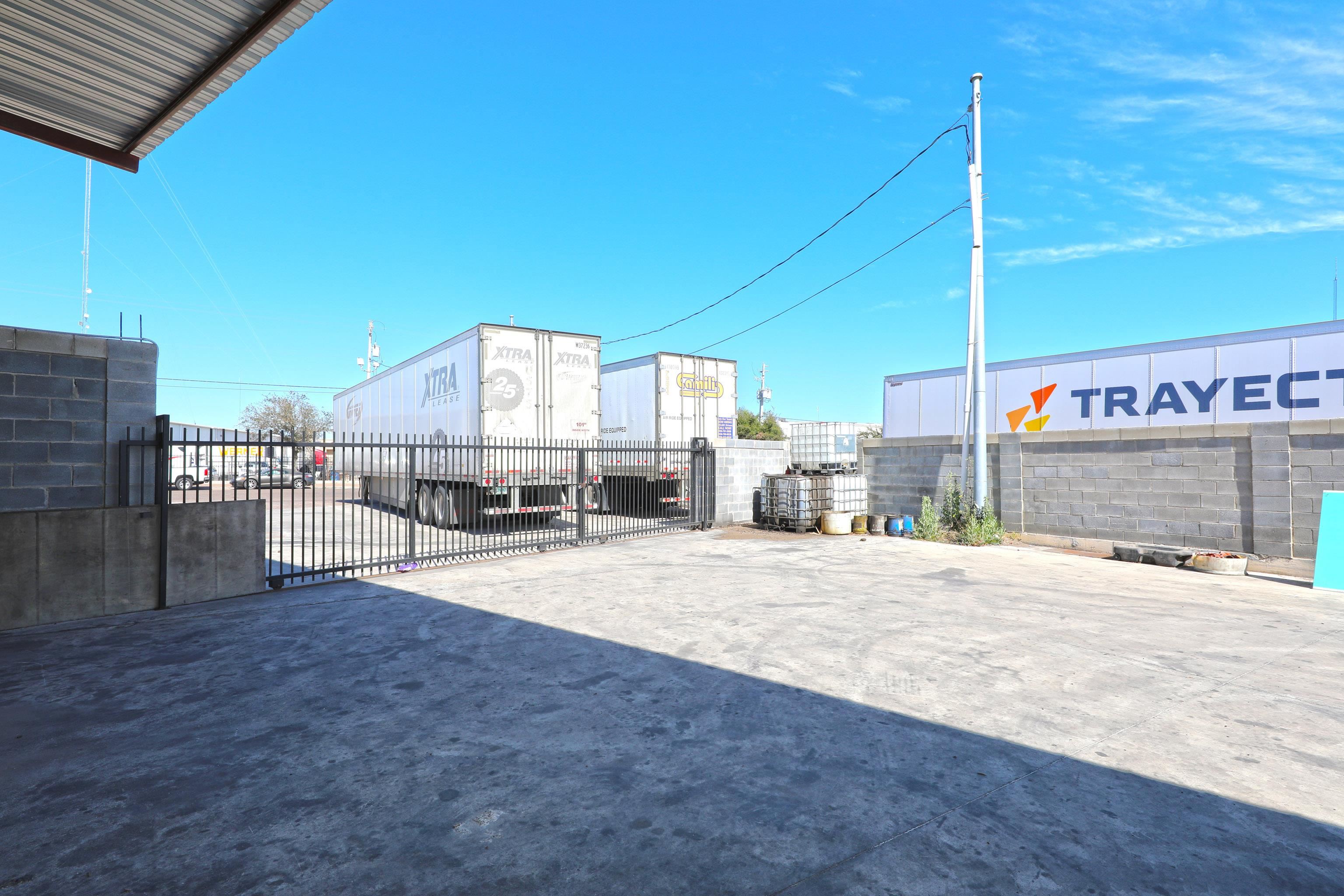 301 Grand Central Blvd