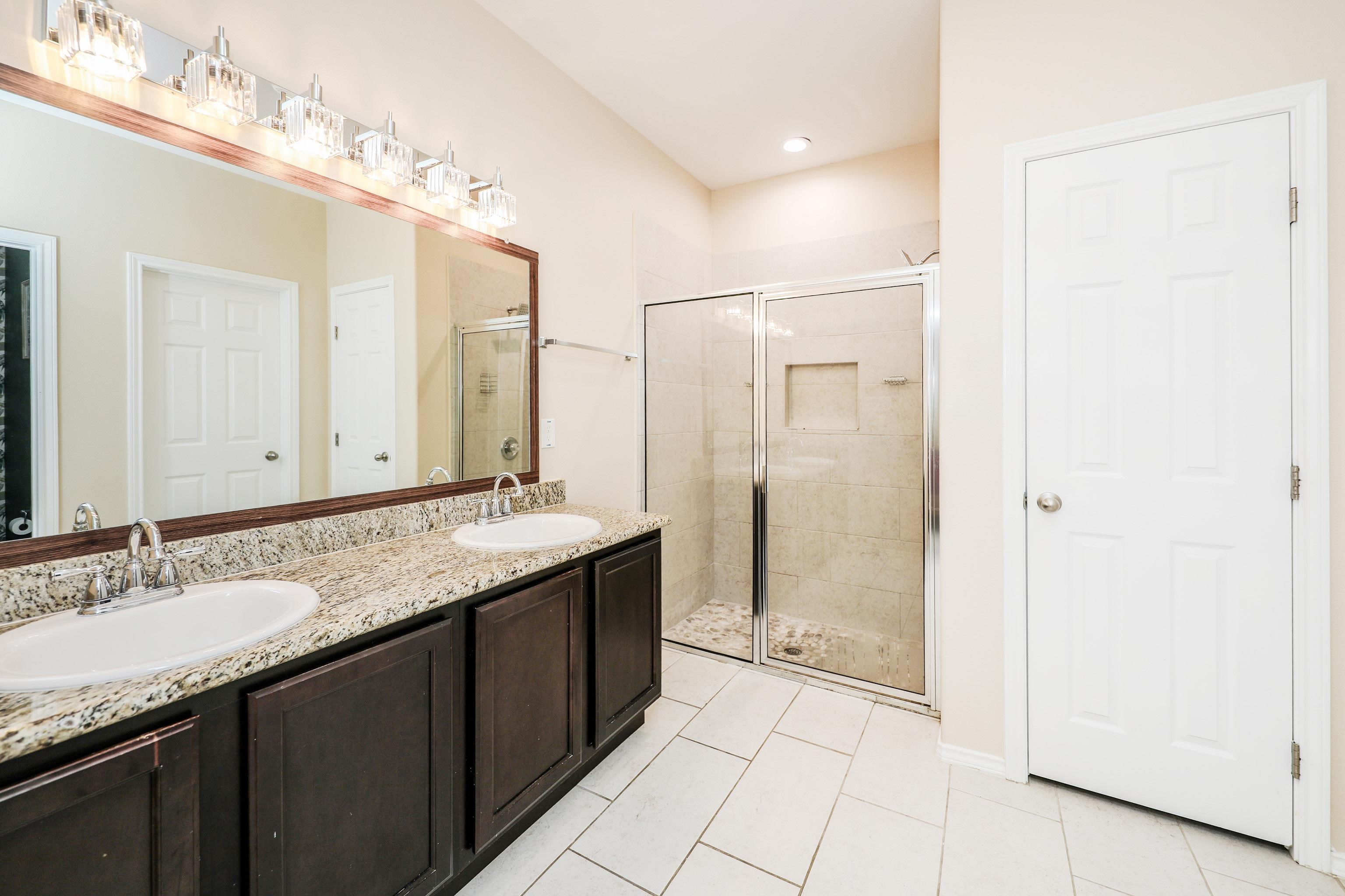 5519 Shorthorn Dr.