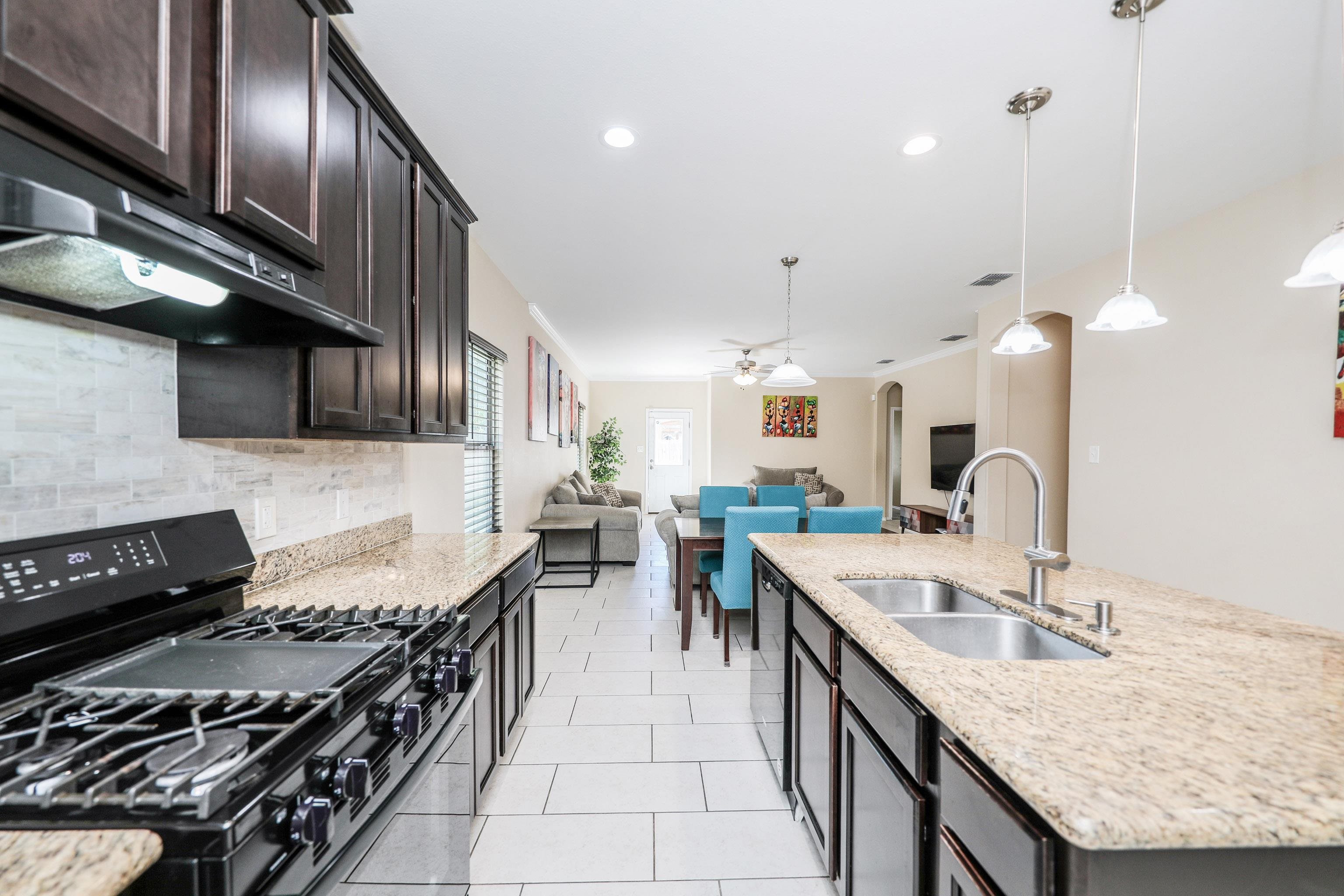 5519 Shorthorn Dr.