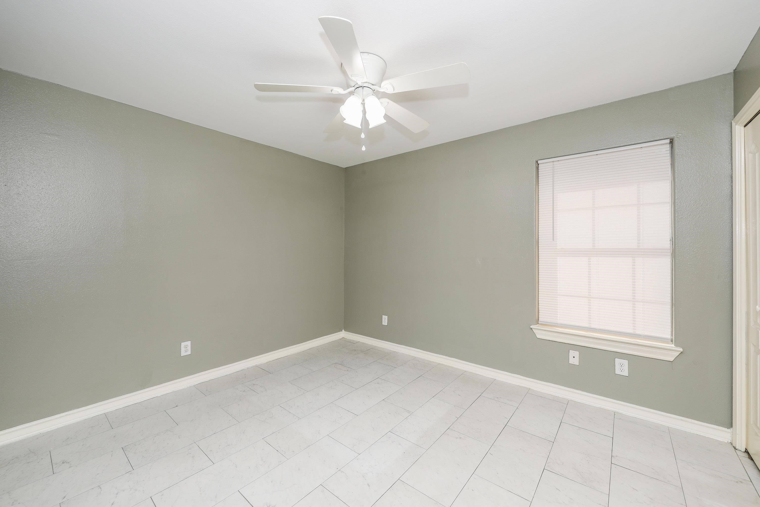 205 W San Carlos St Unit: 4