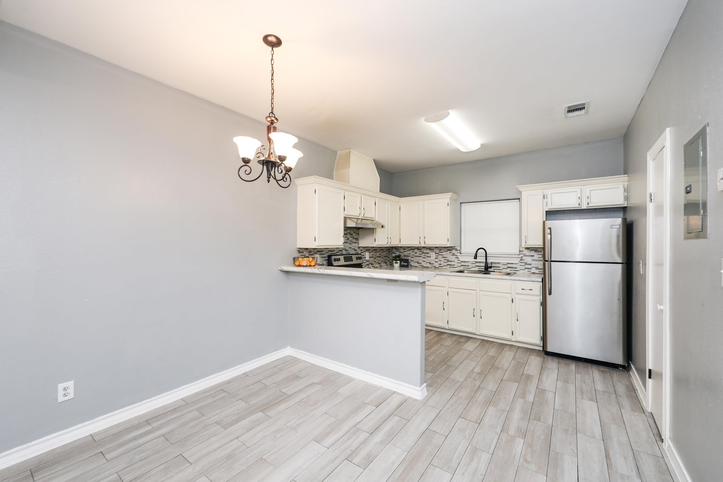 205 W San Carlos St Unit: 3