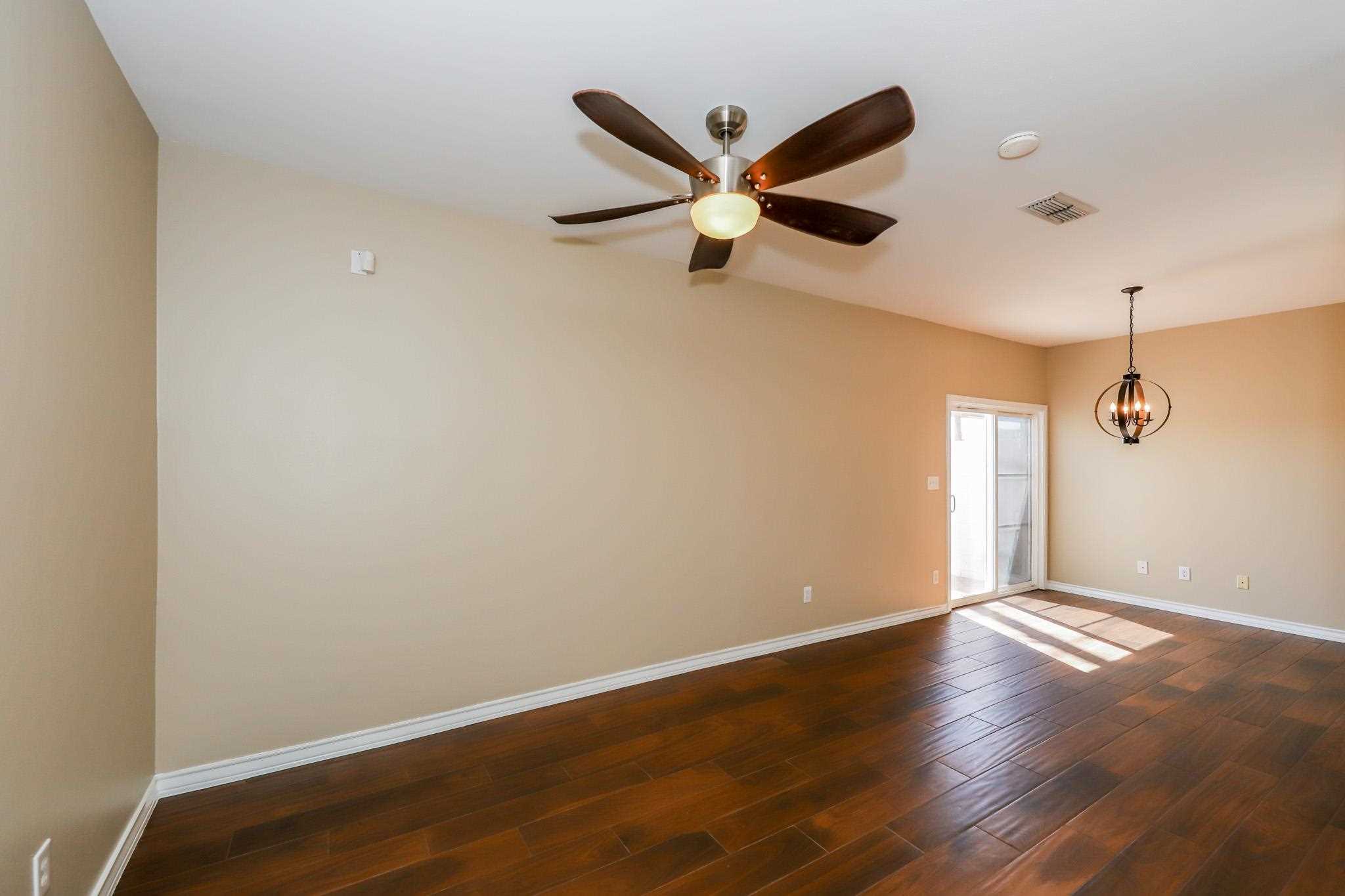 2445 Monarch Dr Unit: 801