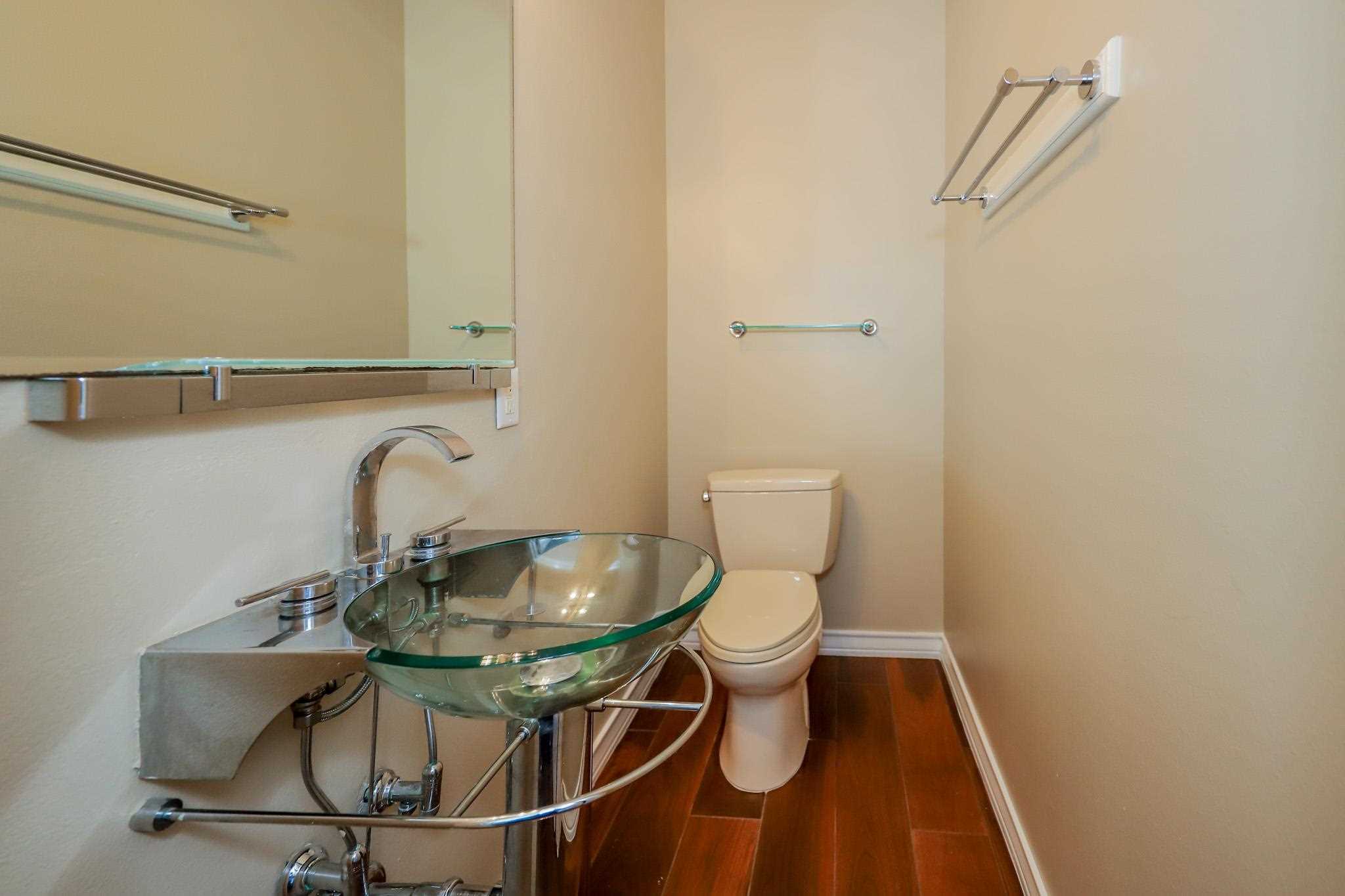 2445 Monarch Dr Unit: 801