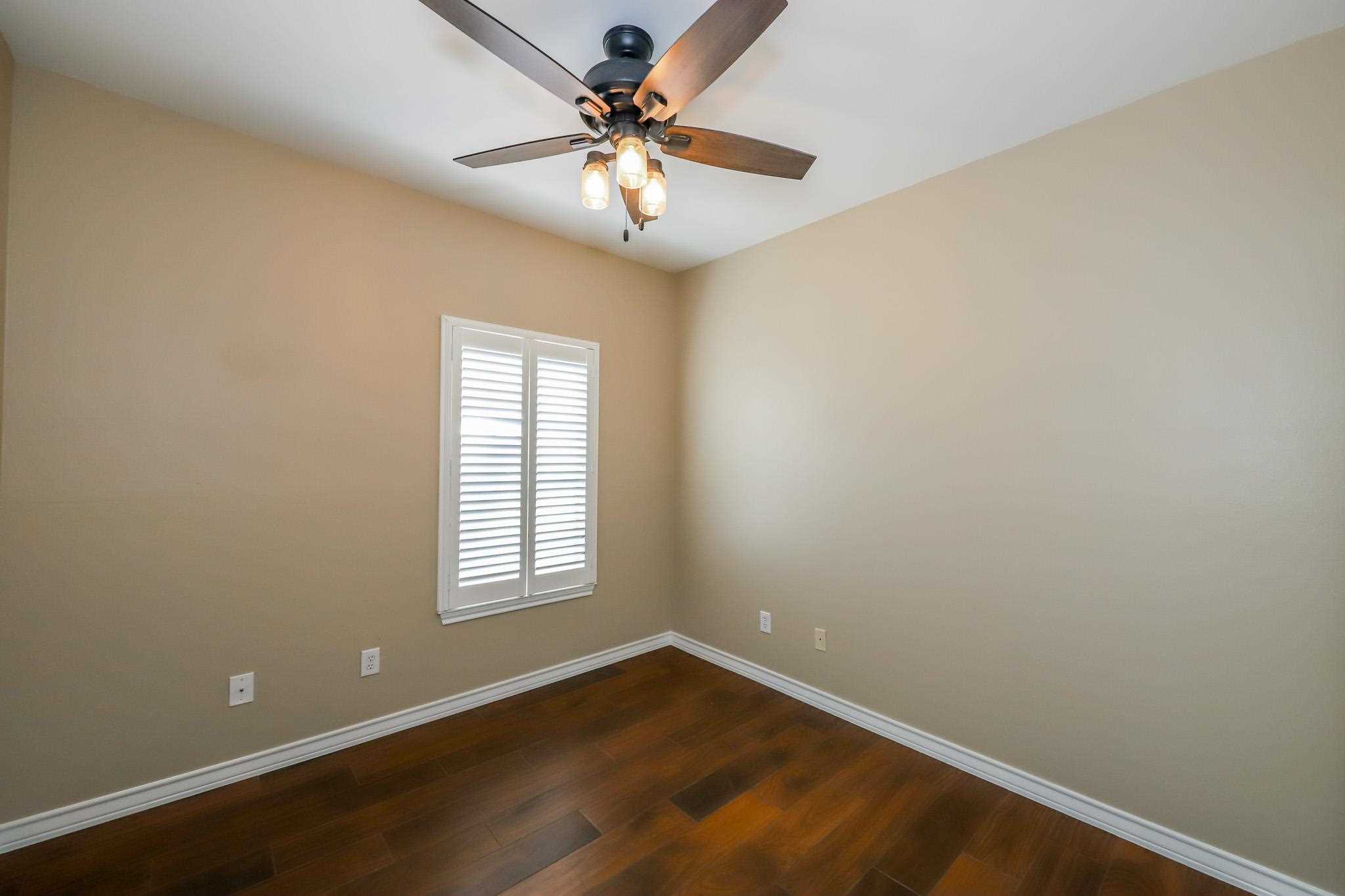 2445 Monarch Dr Unit: 801