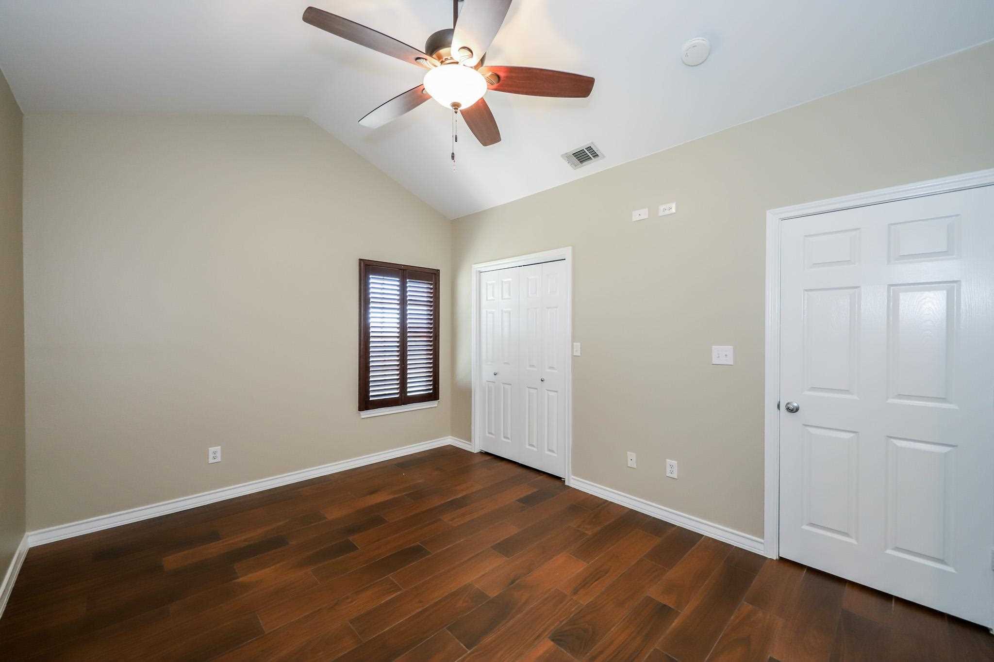 2445 Monarch Dr Unit: 801