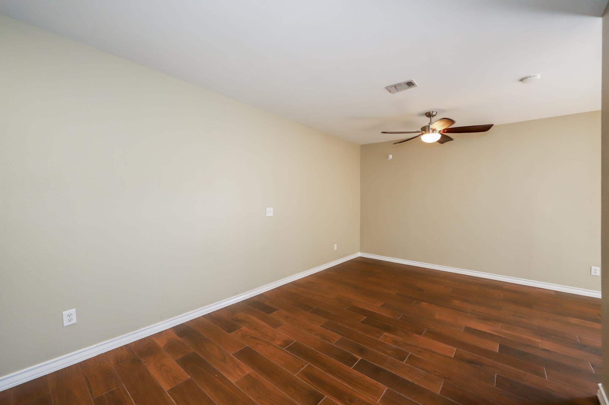 2445 Monarch Dr Unit: 801