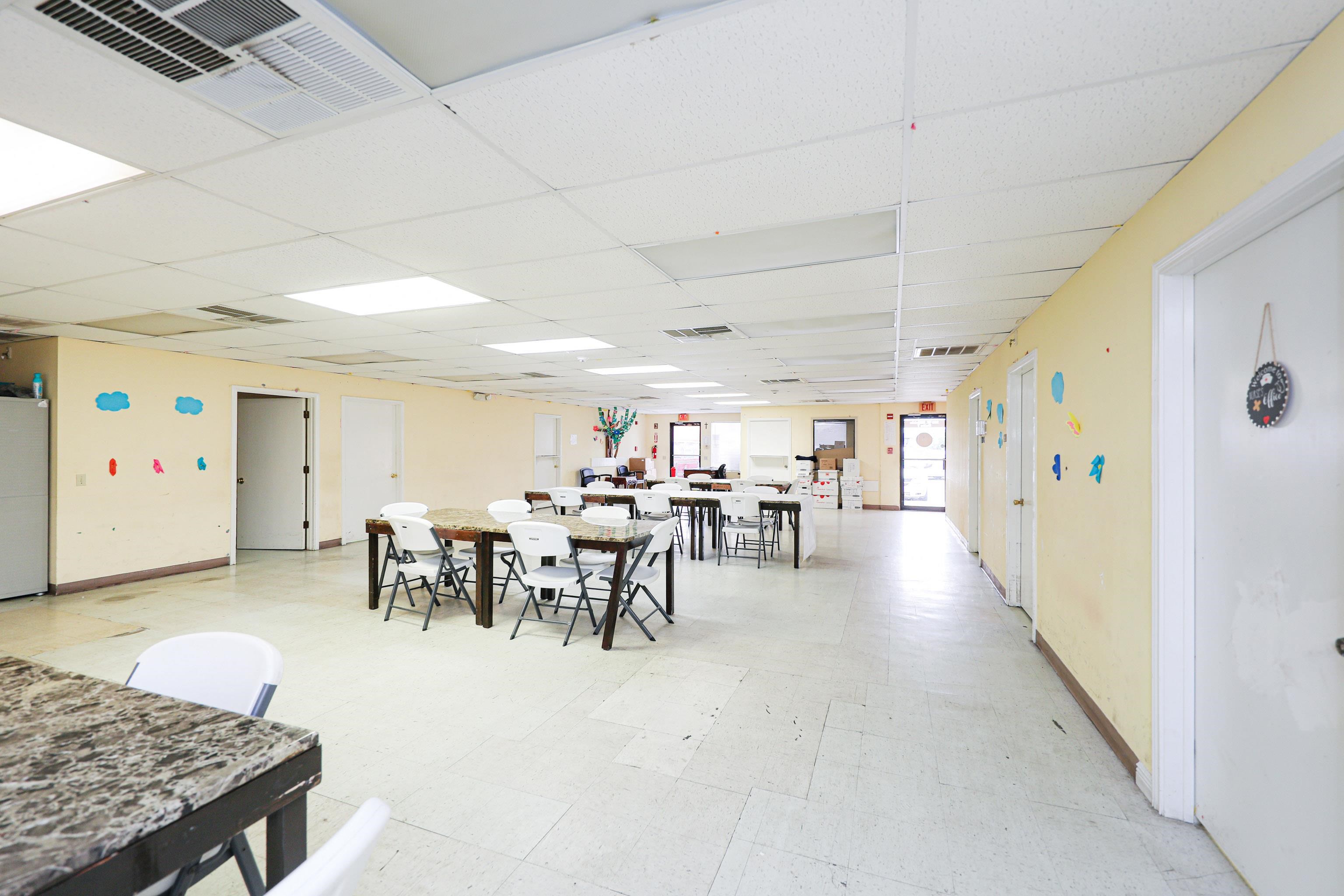 220 W Hillside Rd Unit: 7