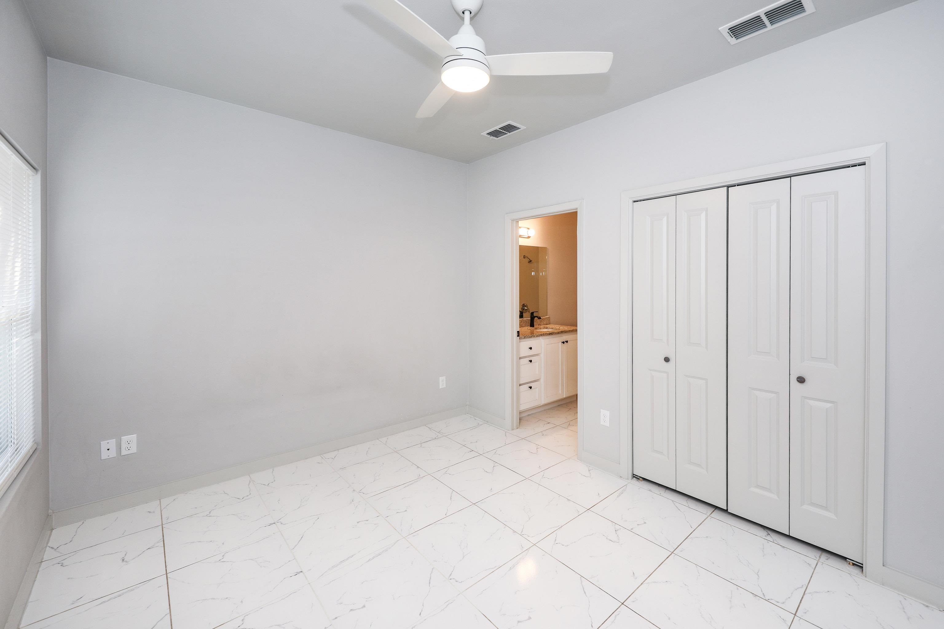 2301 Ligarde St Unit: B