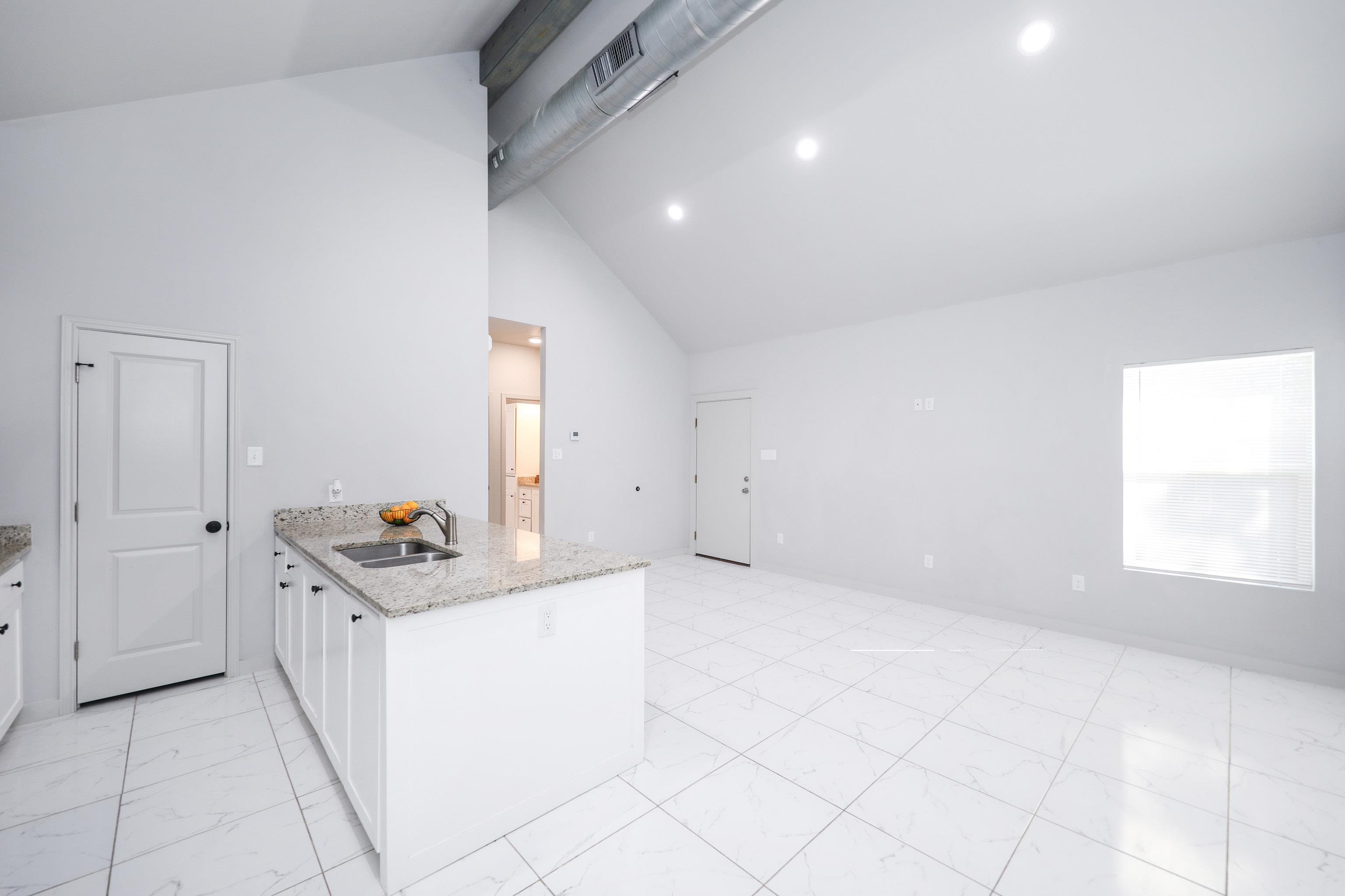 2301 Ligarde St Unit: B