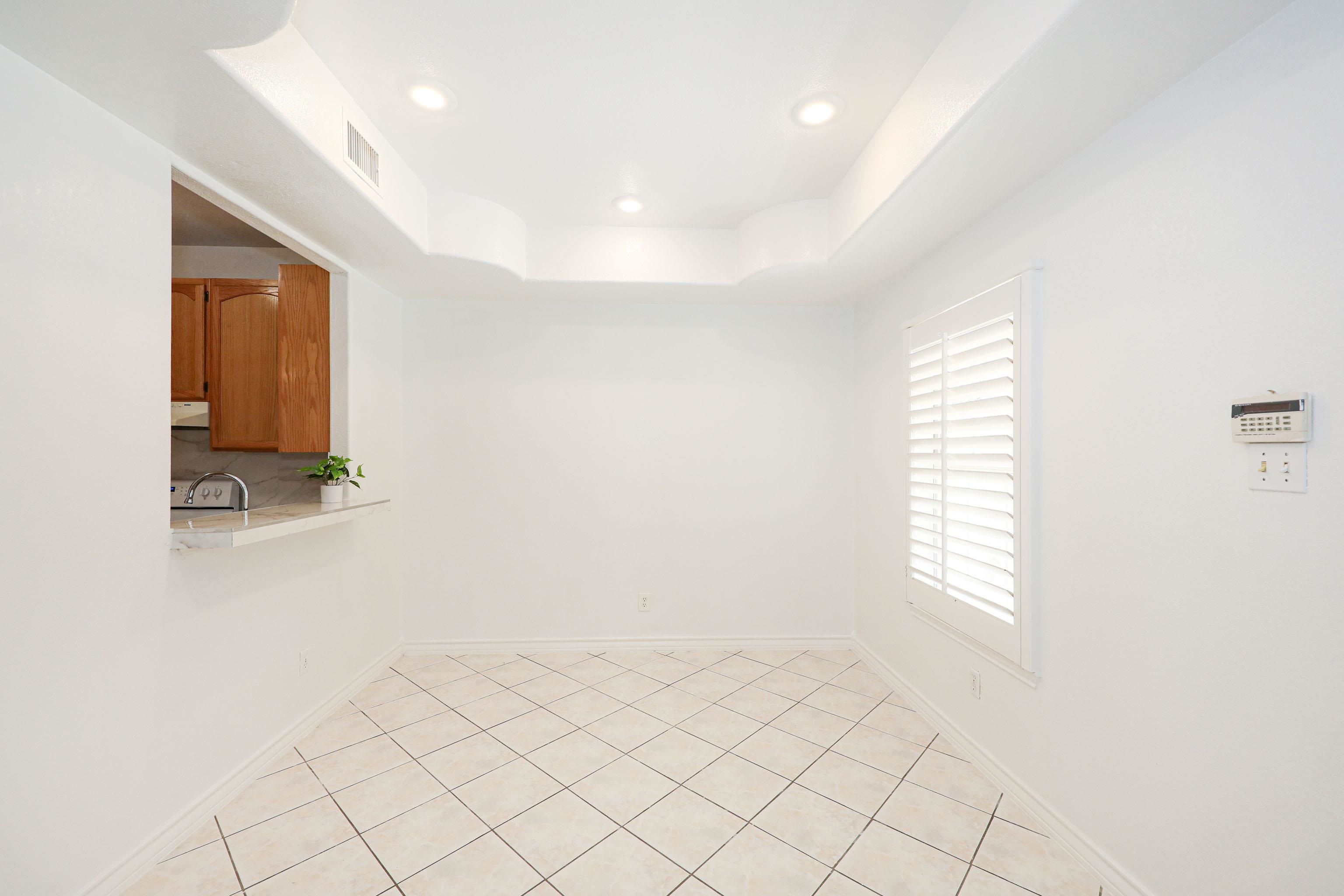 1000 Ranchway Dr Unit: 15