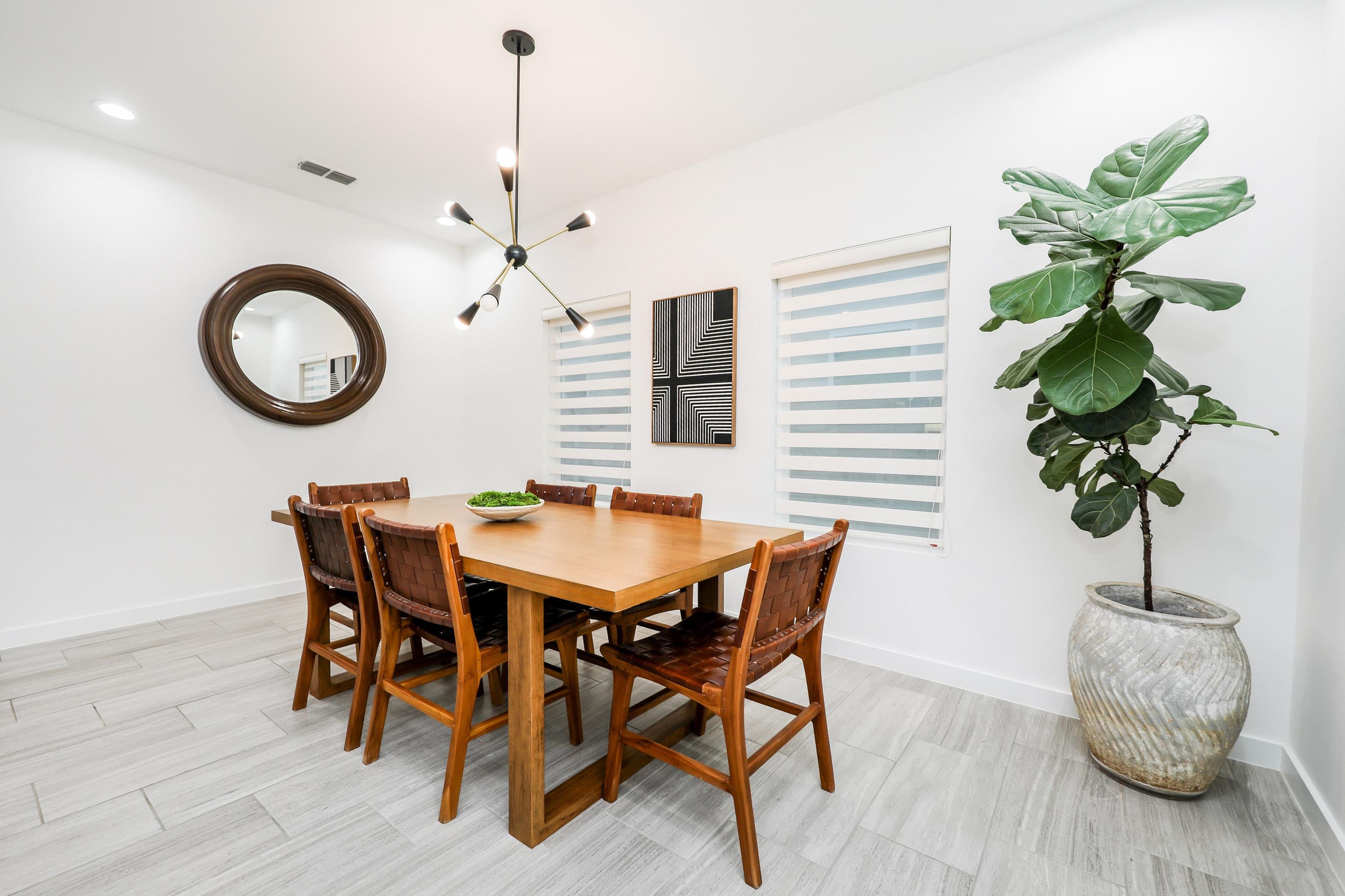 425 Deer Path Loop