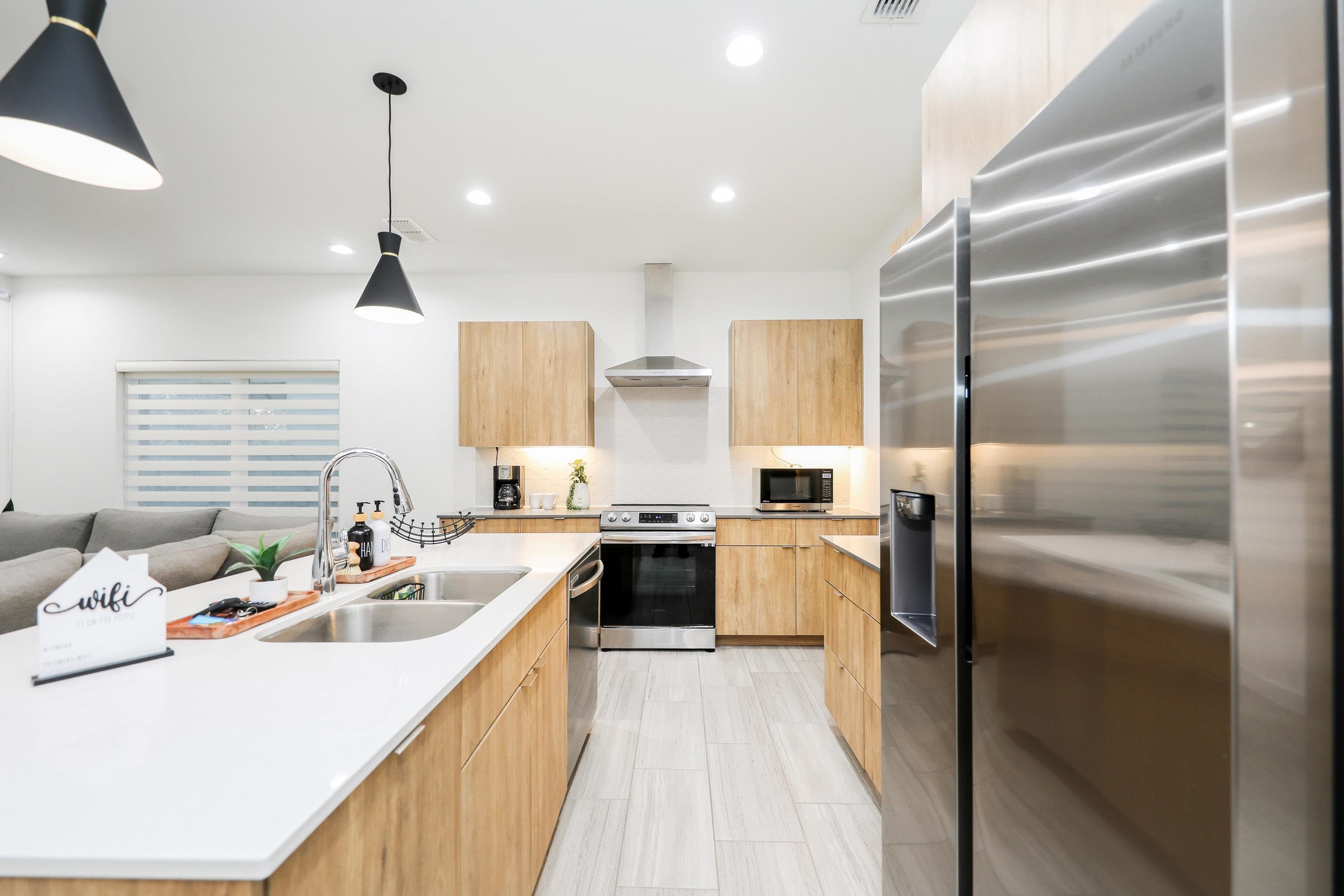 425 Deer Path Loop