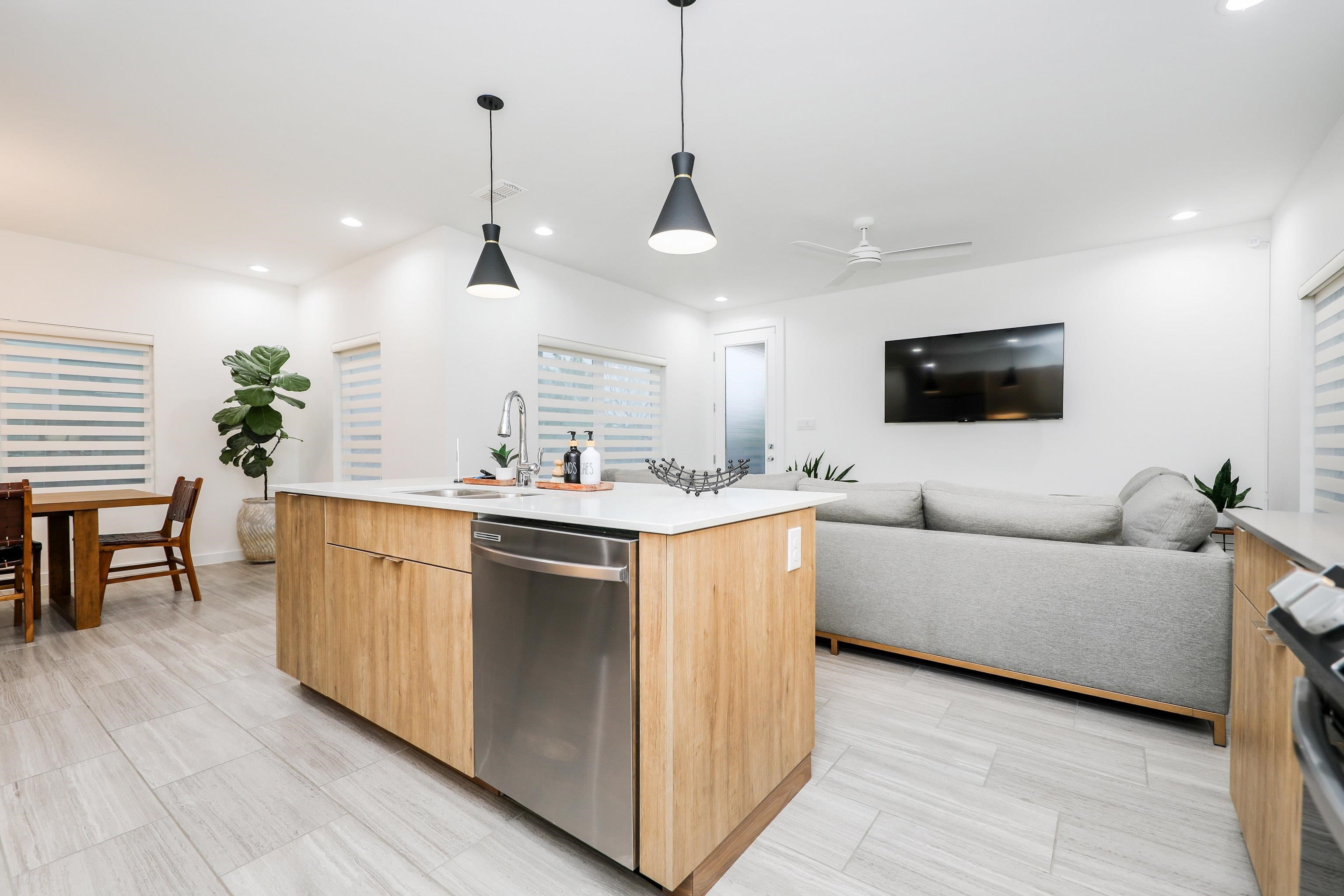 425 Deer Path Loop