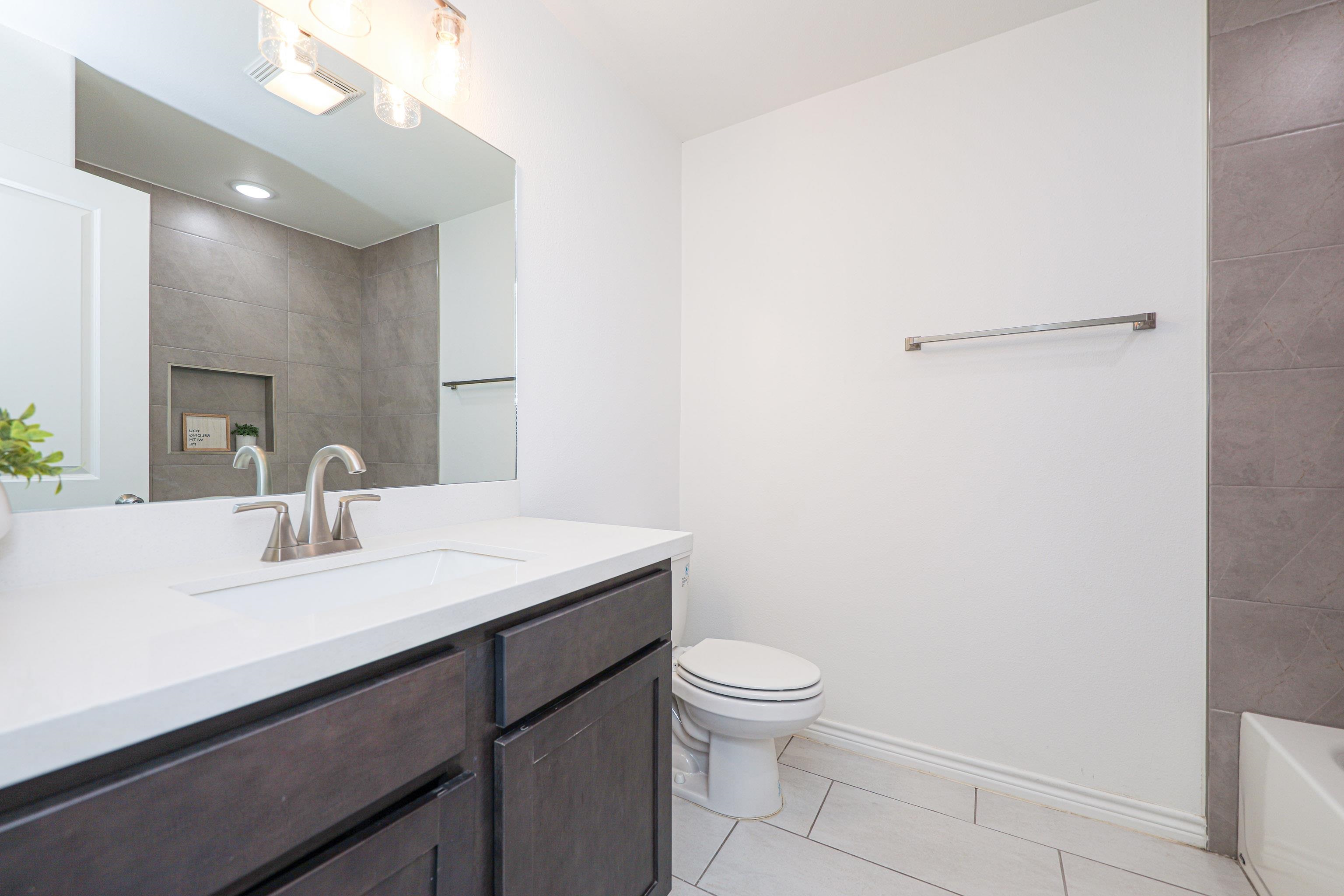 9921 Borna Unit: 9921