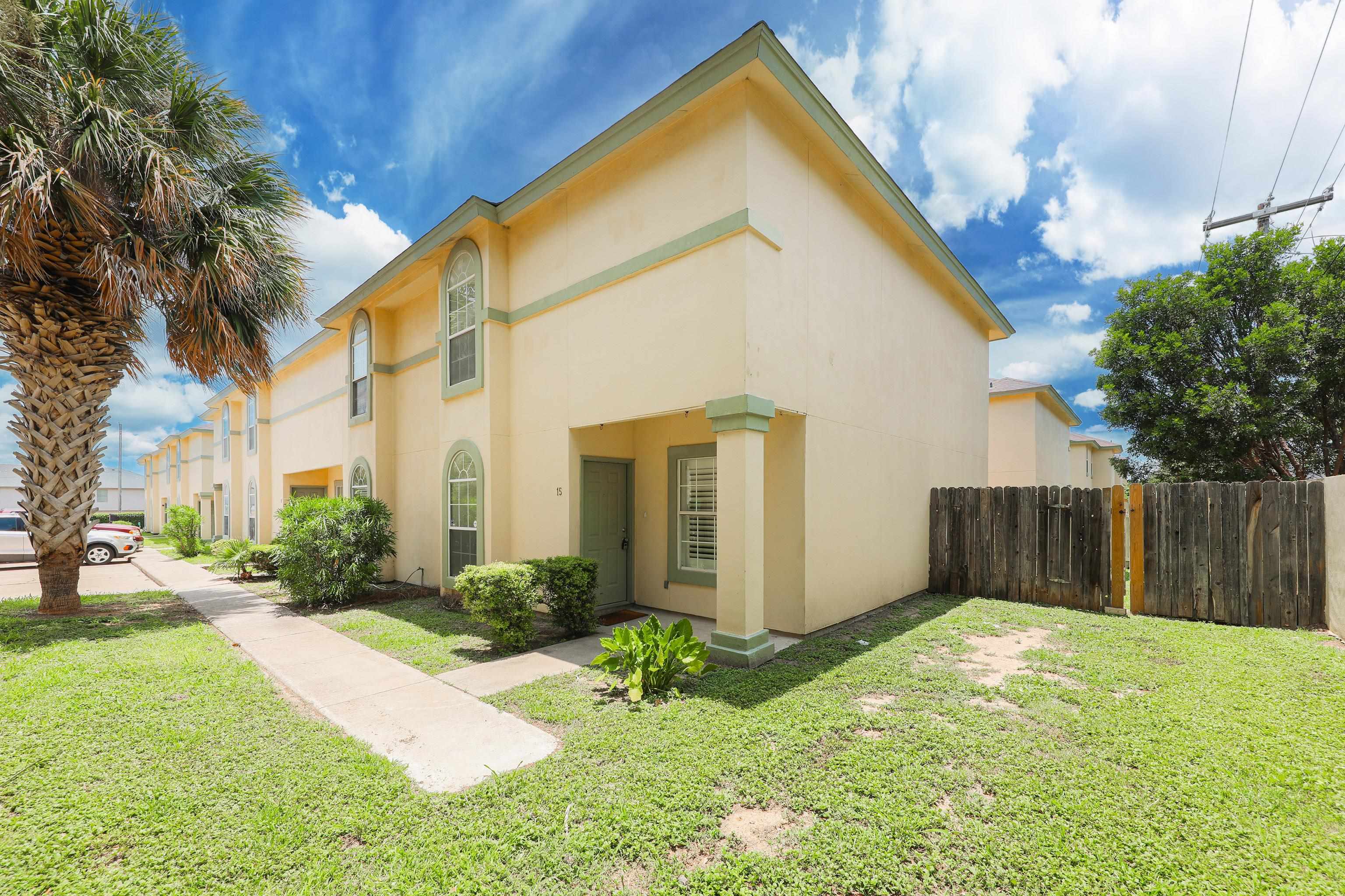 1000 Ranchway Dr Unit: 15