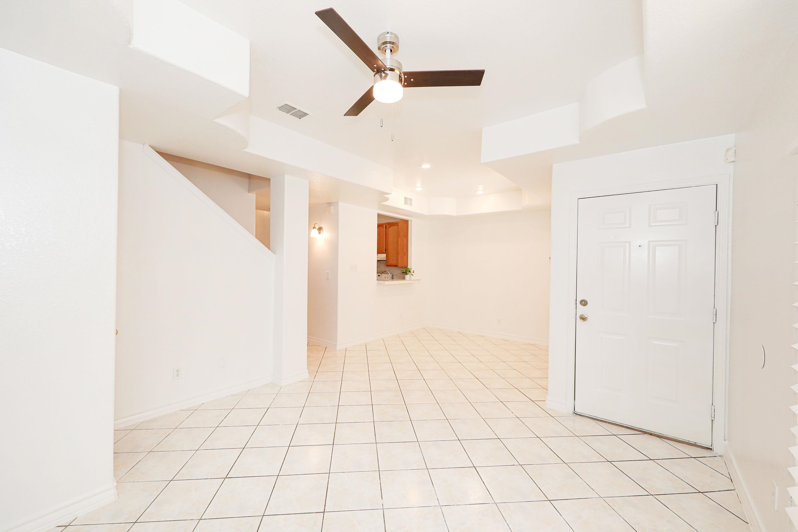 1000 Ranchway Dr Unit: 15