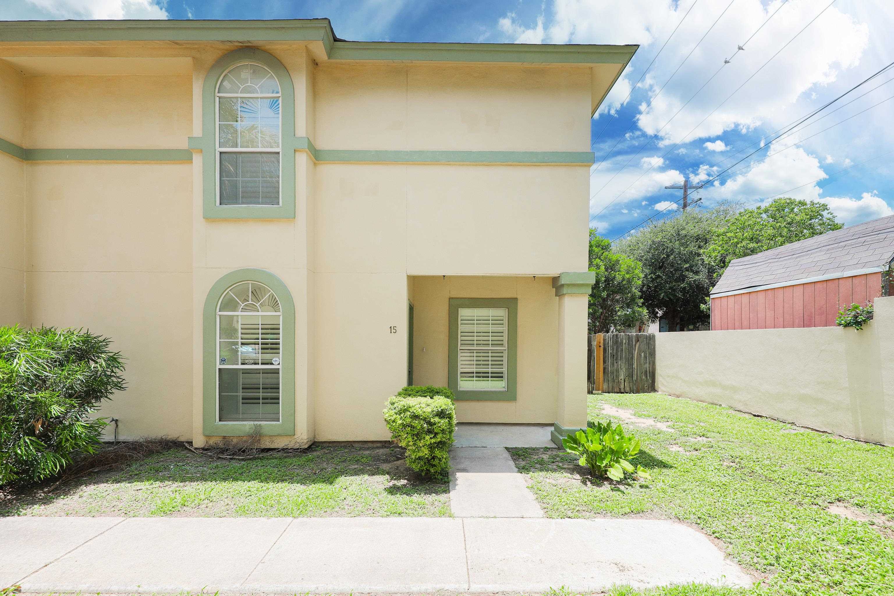 1000 Ranchway Dr Unit: 15
