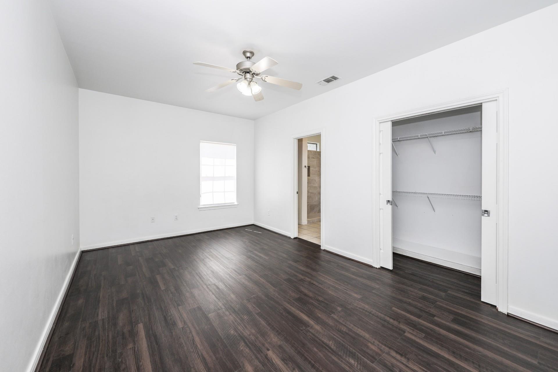 2445 Monarch Dr Unit: 1003