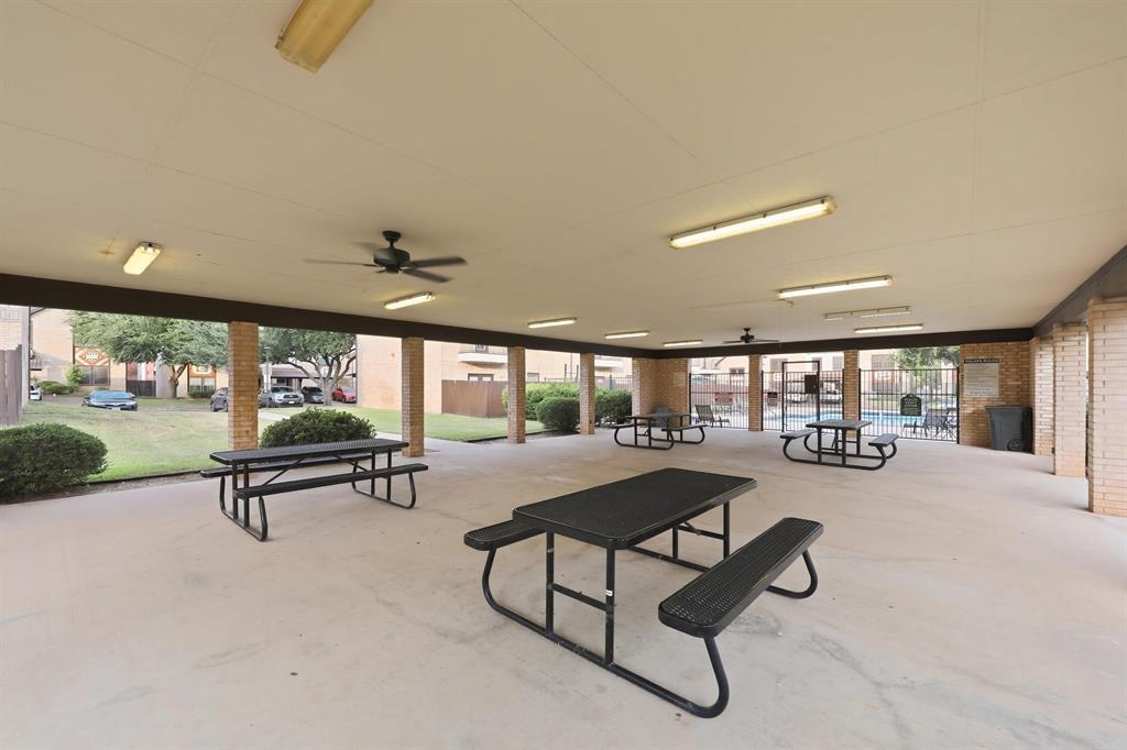 2445 Monarch Dr Unit: 1003
