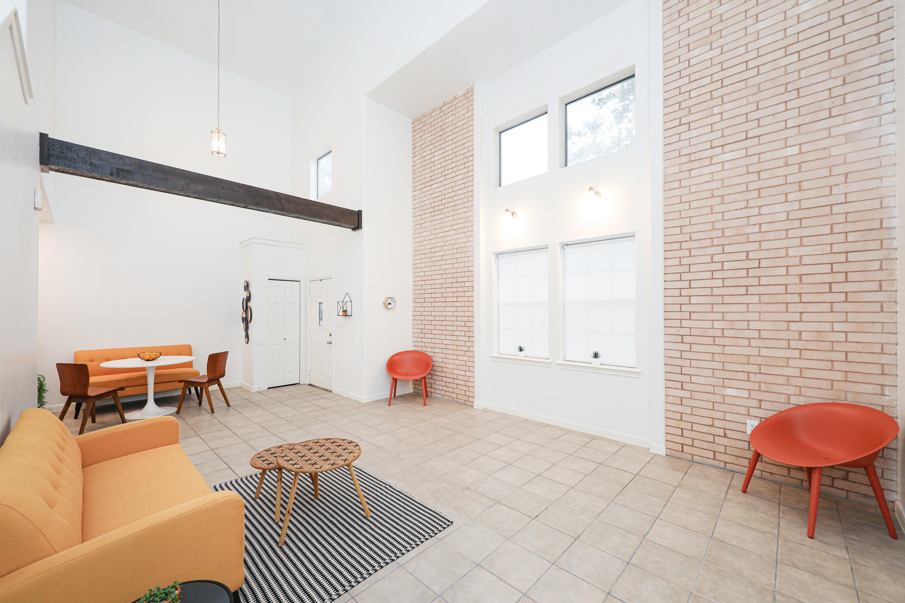 2445 Monarch Dr Unit: 1003