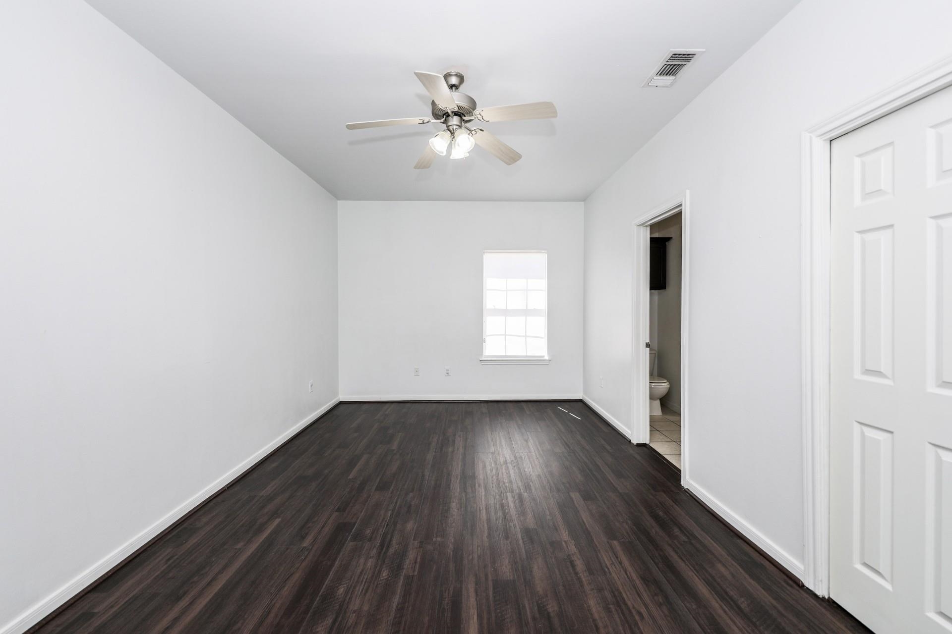 2445 Monarch Dr Unit: 1003
