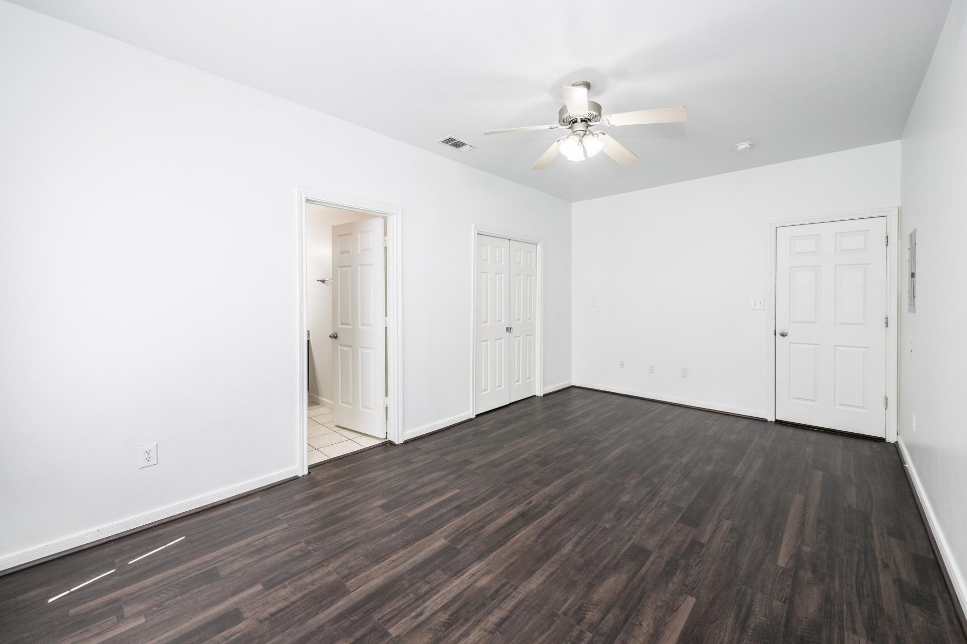 2445 Monarch Dr Unit: 1003