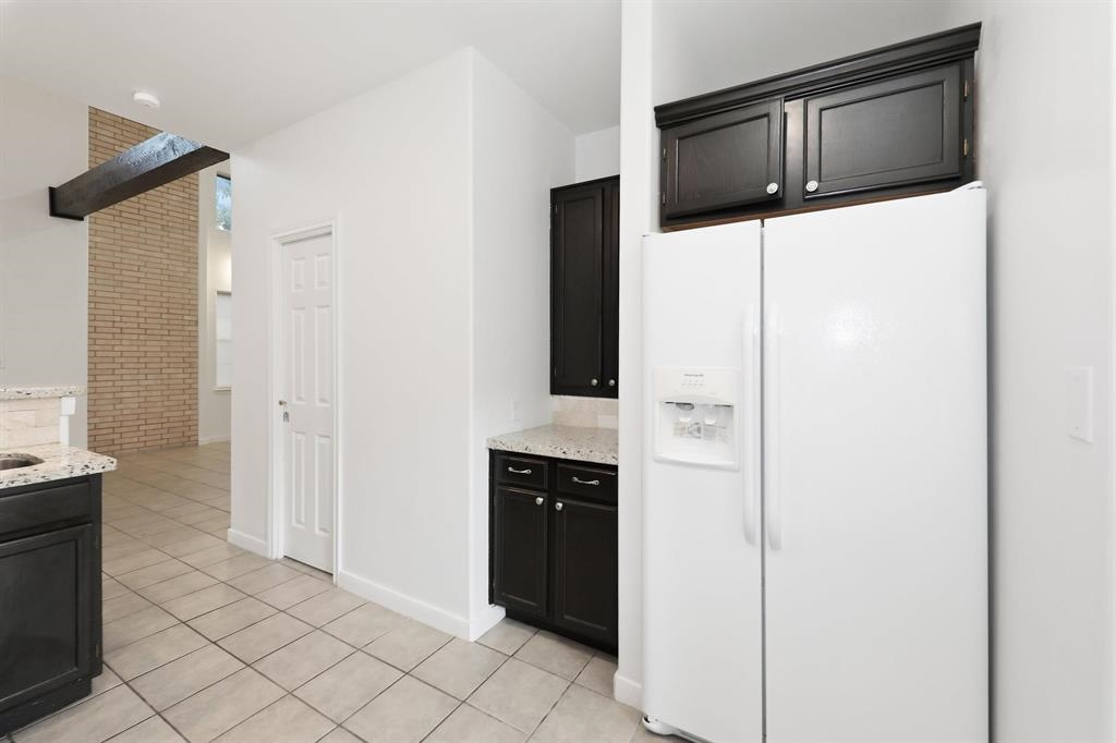 2445 Monarch Dr Unit: 1003