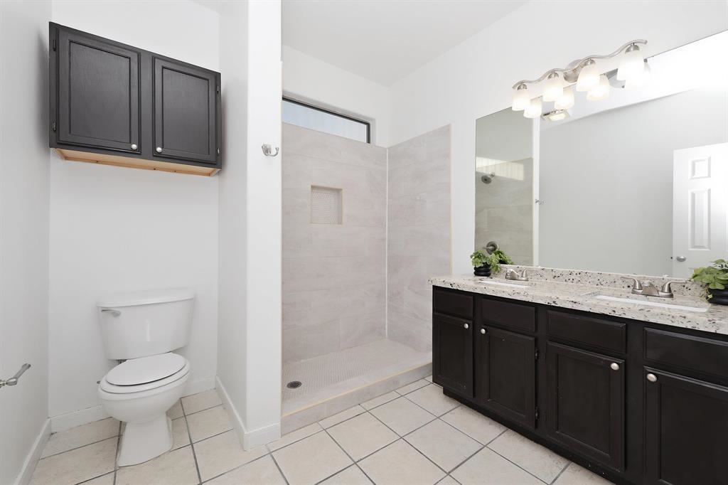 2445 Monarch Dr Unit: 1003