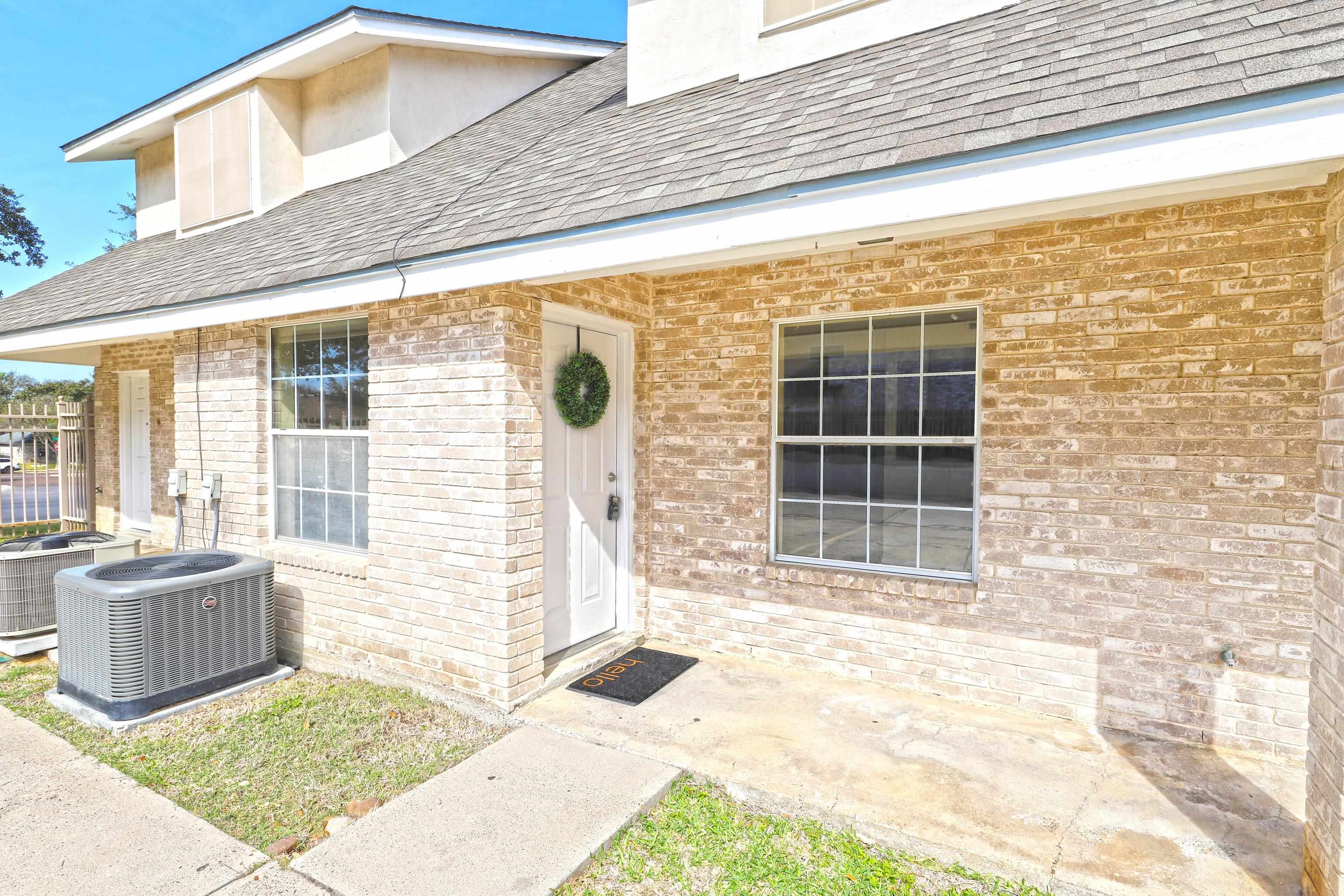 8911 McPherson Rd Unit: 2A