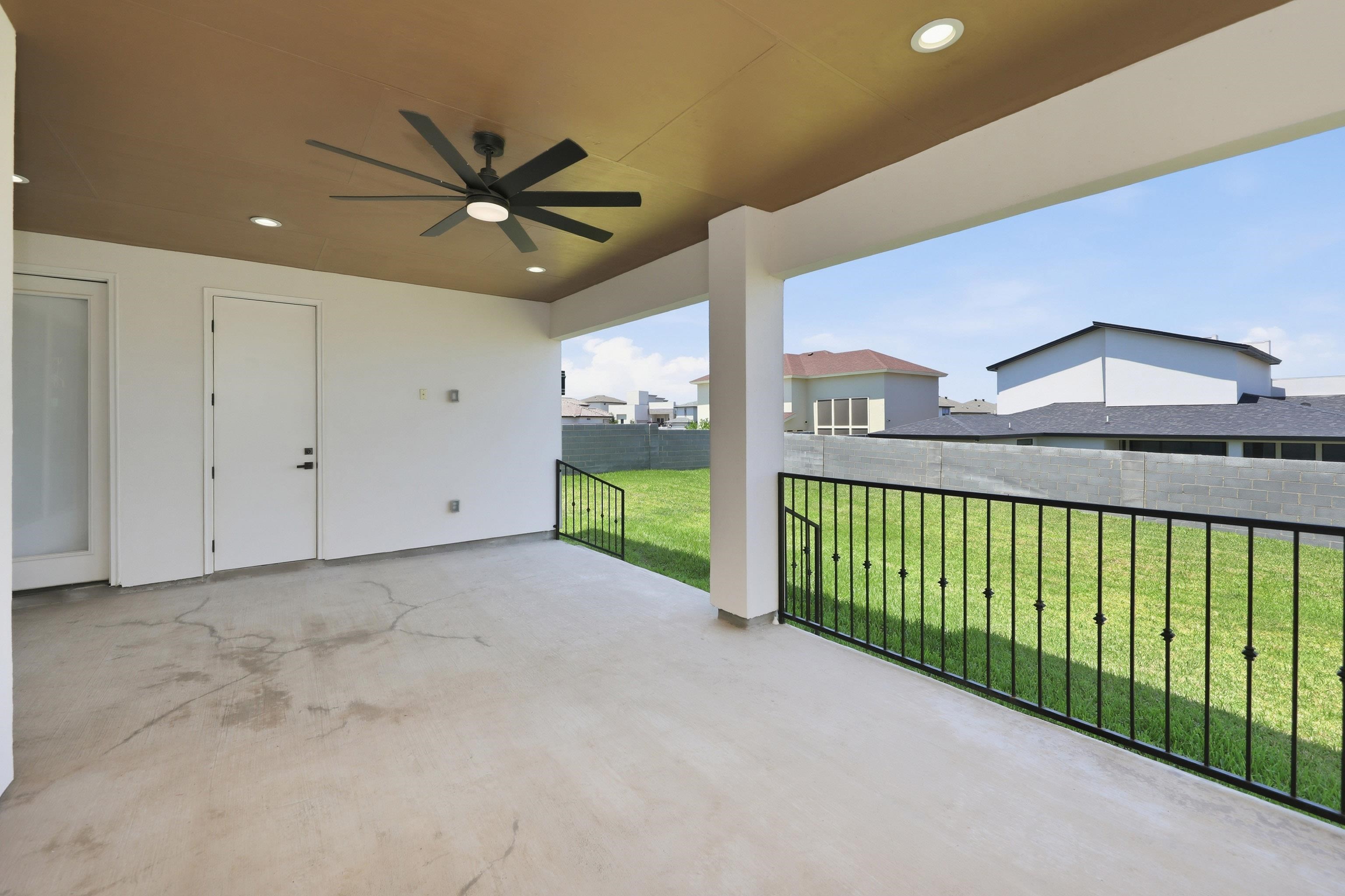 701 Ocio Dr.