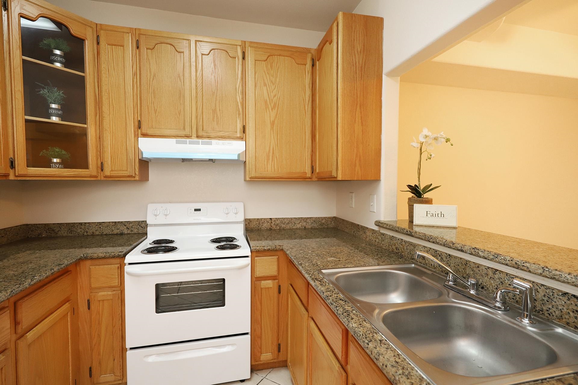 1000 Ranchway Dr Unit: 71