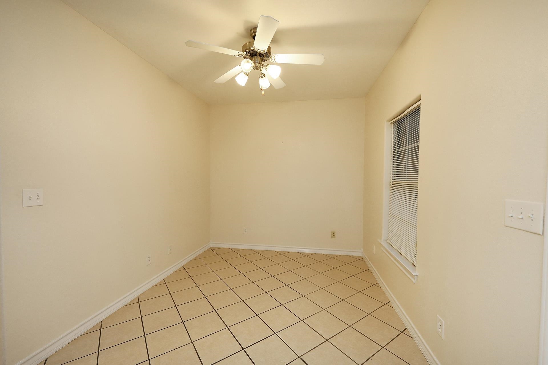 1000 Ranchway Dr Unit: 71