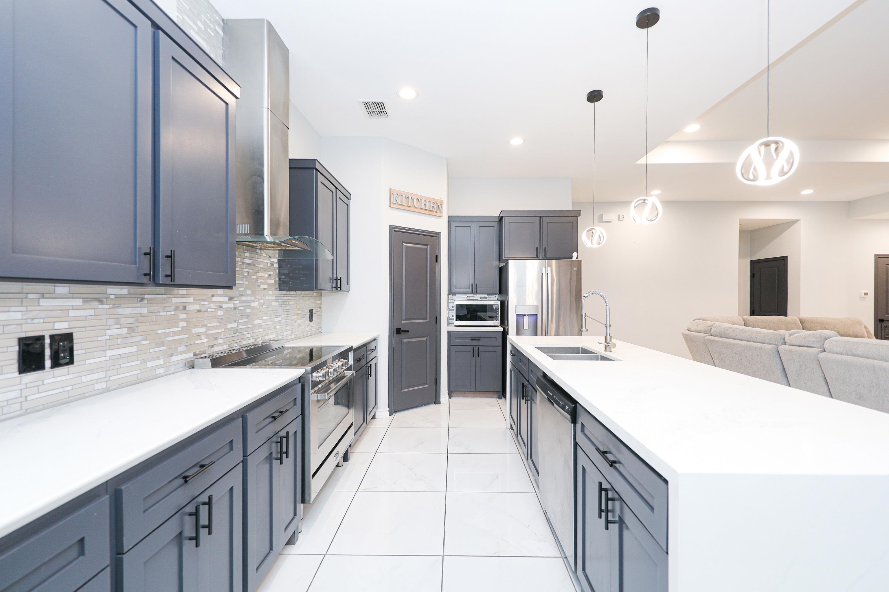 102 Cresta Dr.