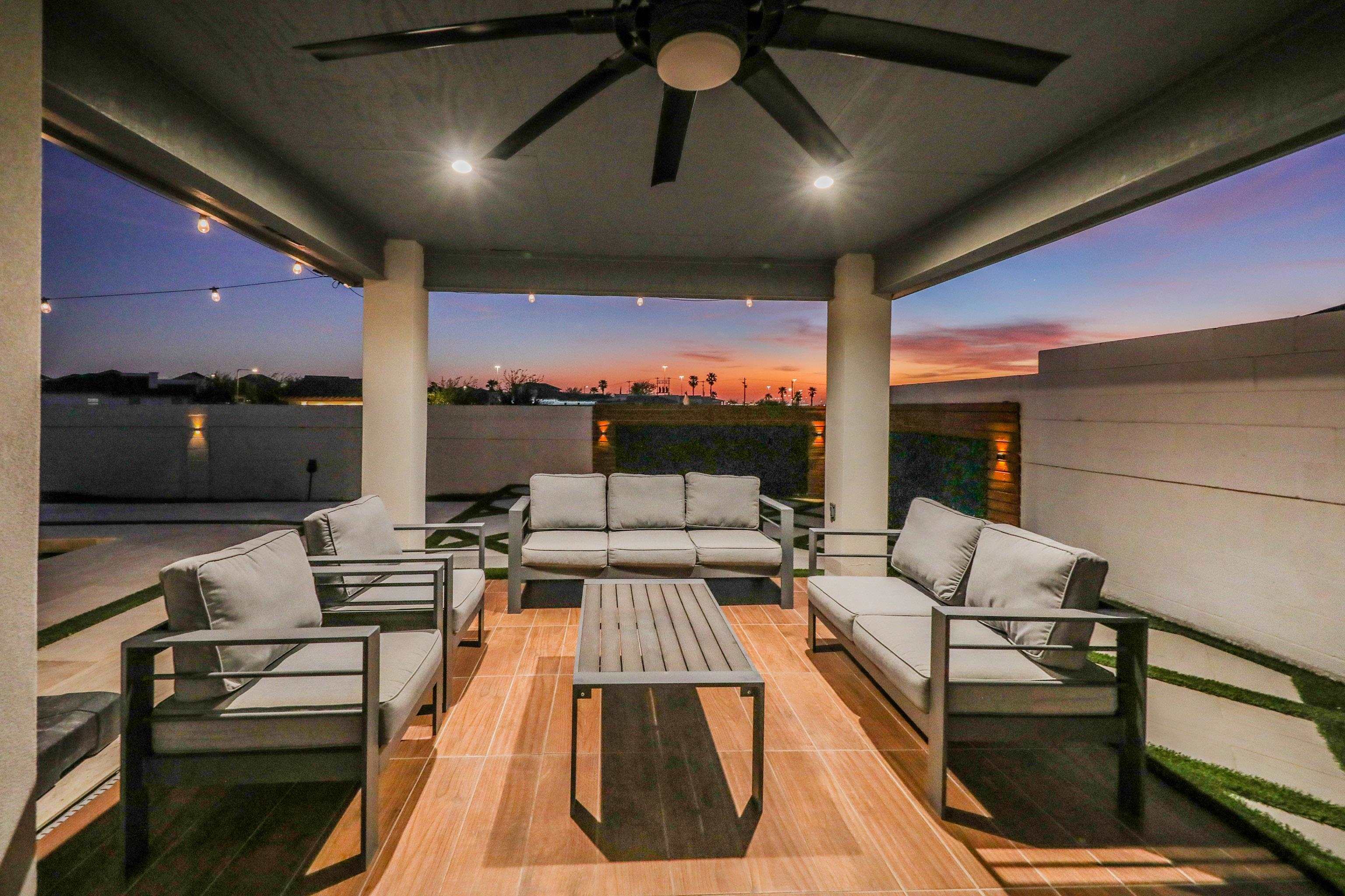 102 Cresta Dr.