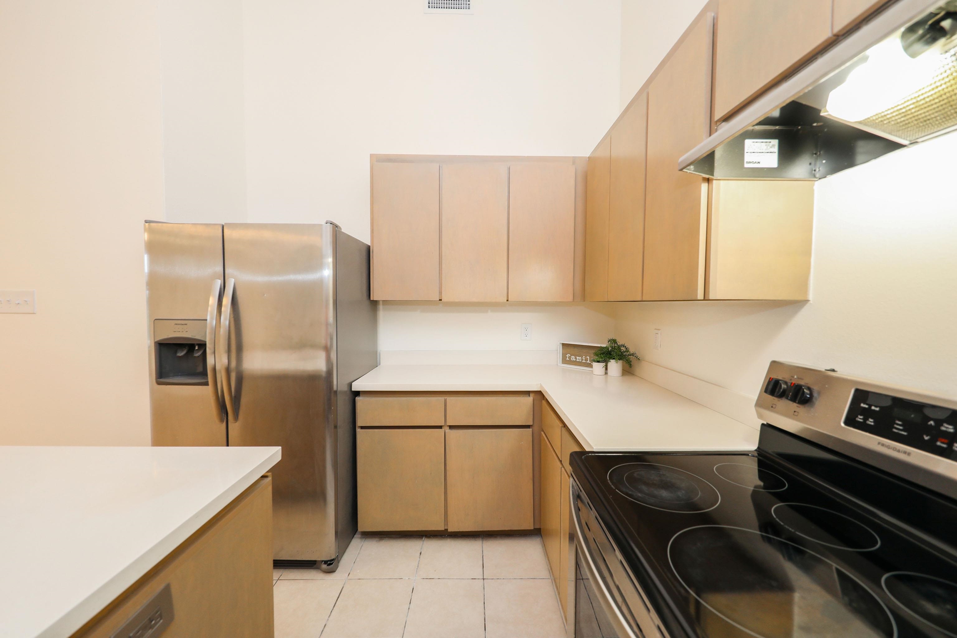 1511 Don Camilo Blvd Unit: 7
