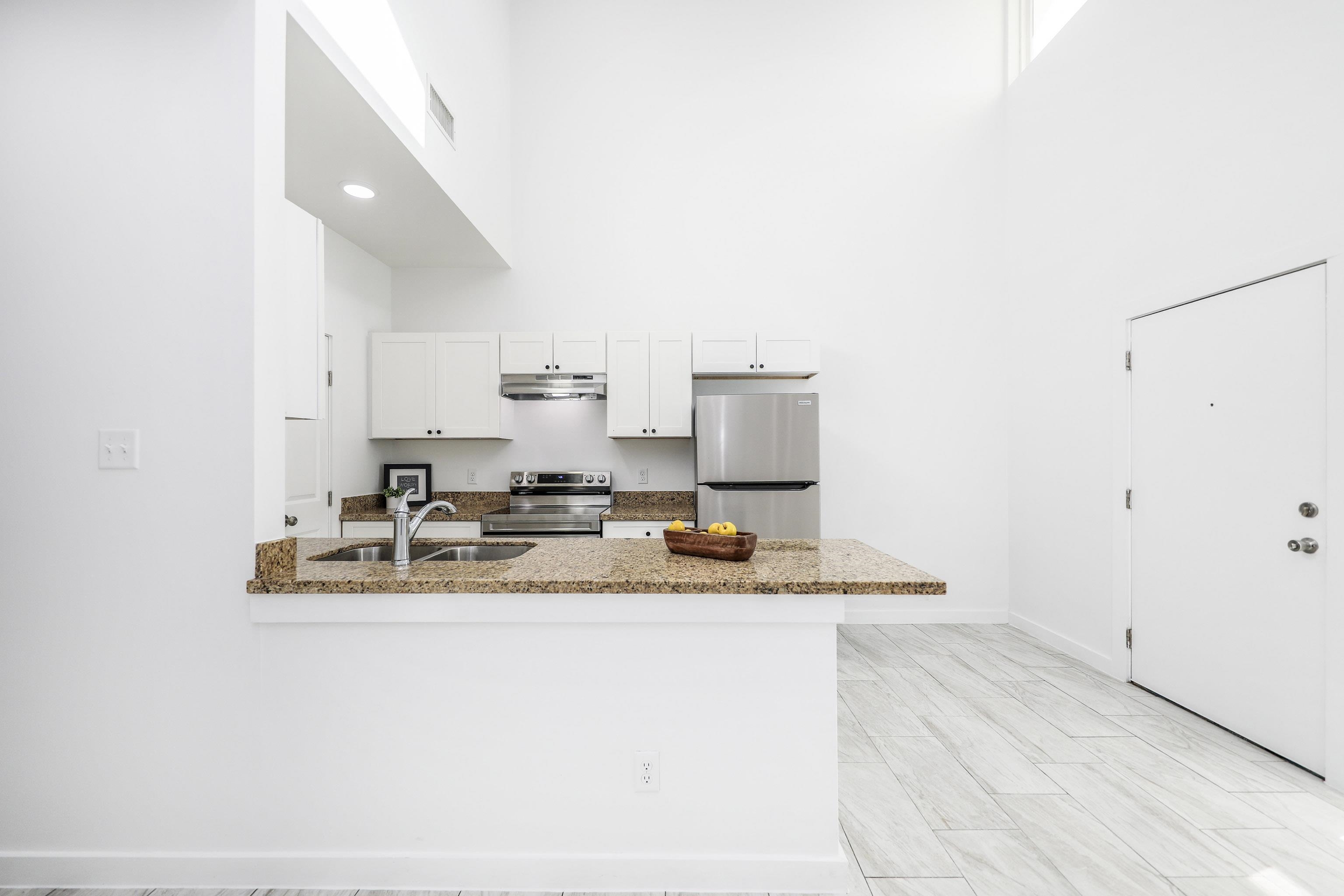 3911 Casa Blanca Lake Rd Unit: 7