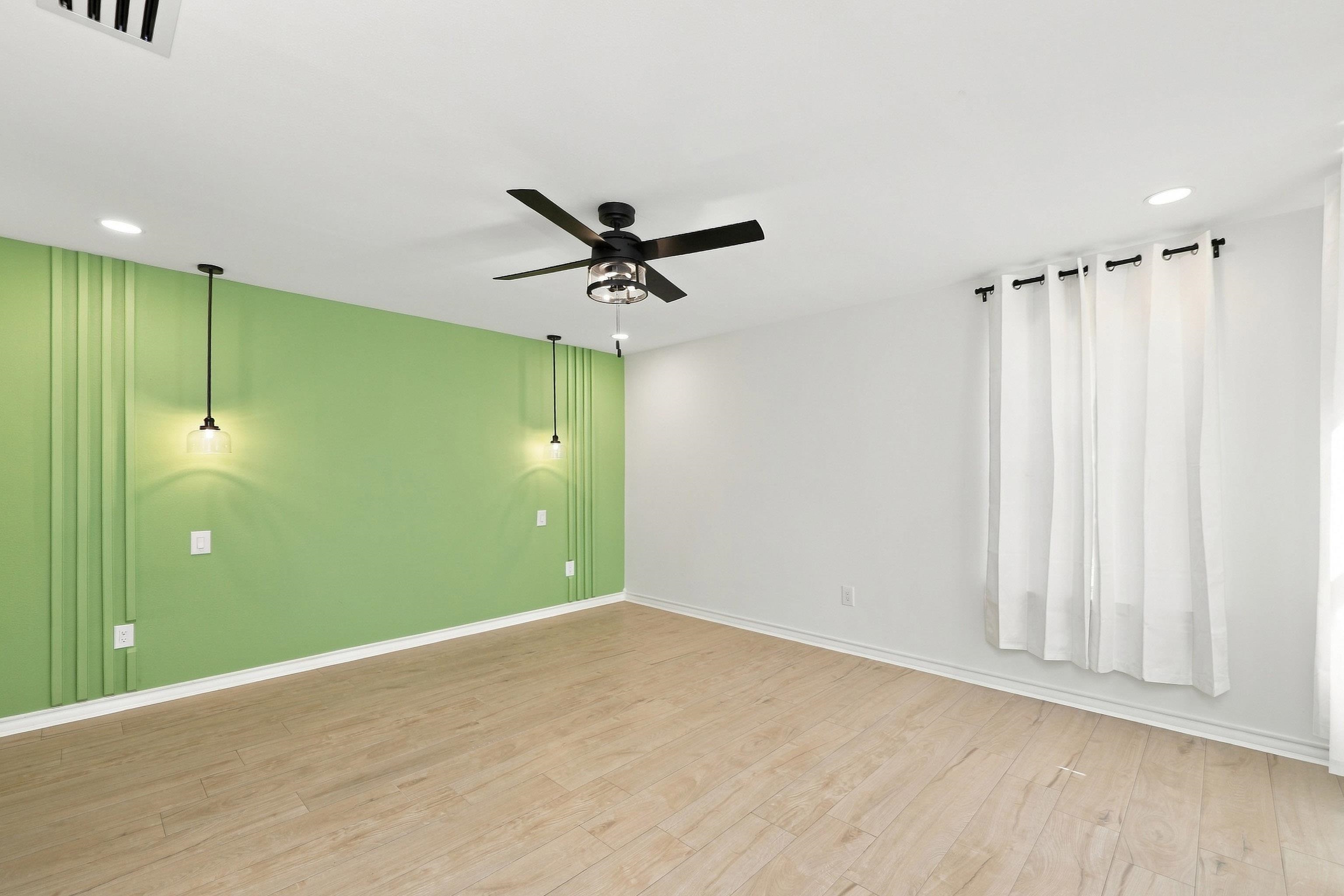 10125 Montoya Dr