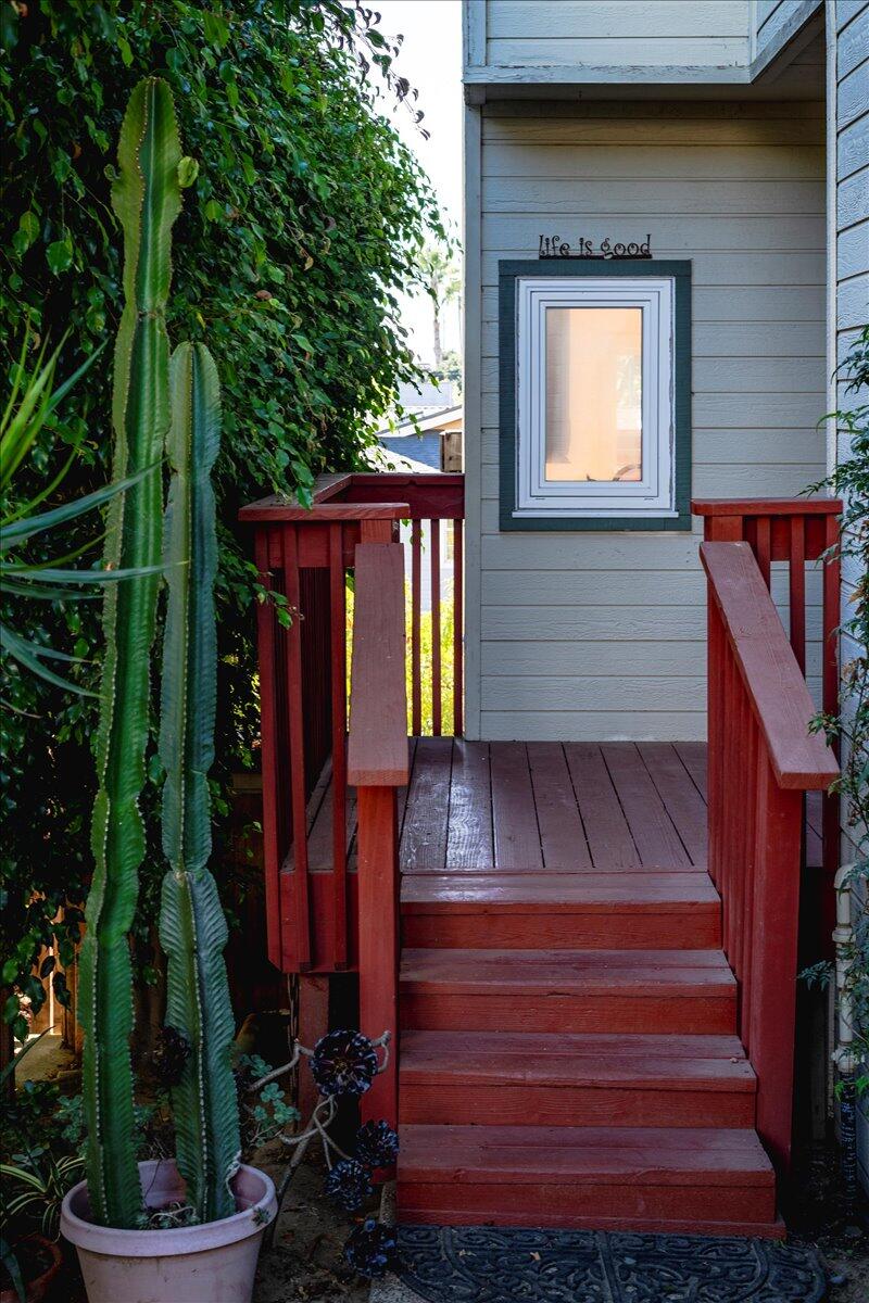 110 S Salinas Street, D