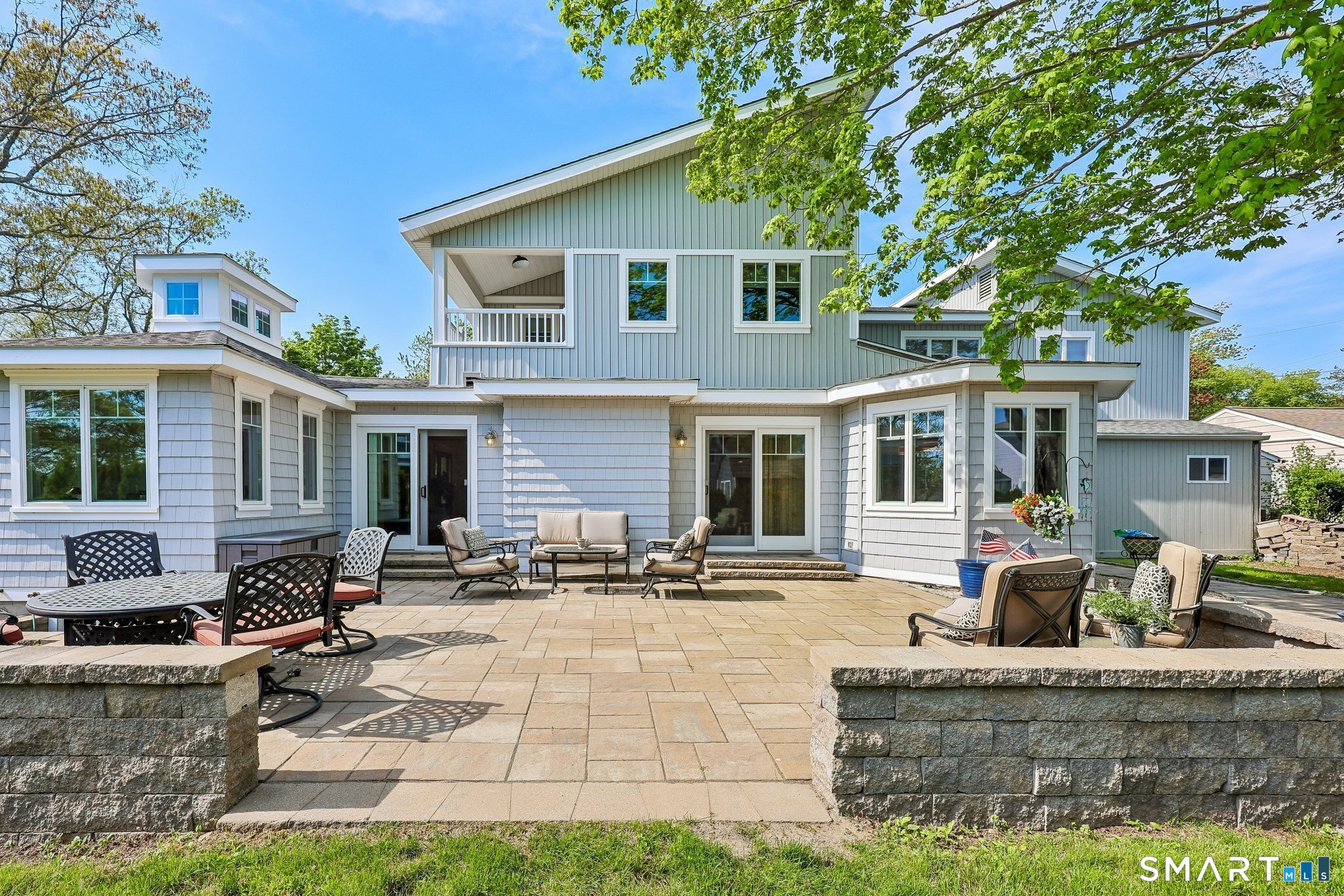 15 Lake Shore Drive