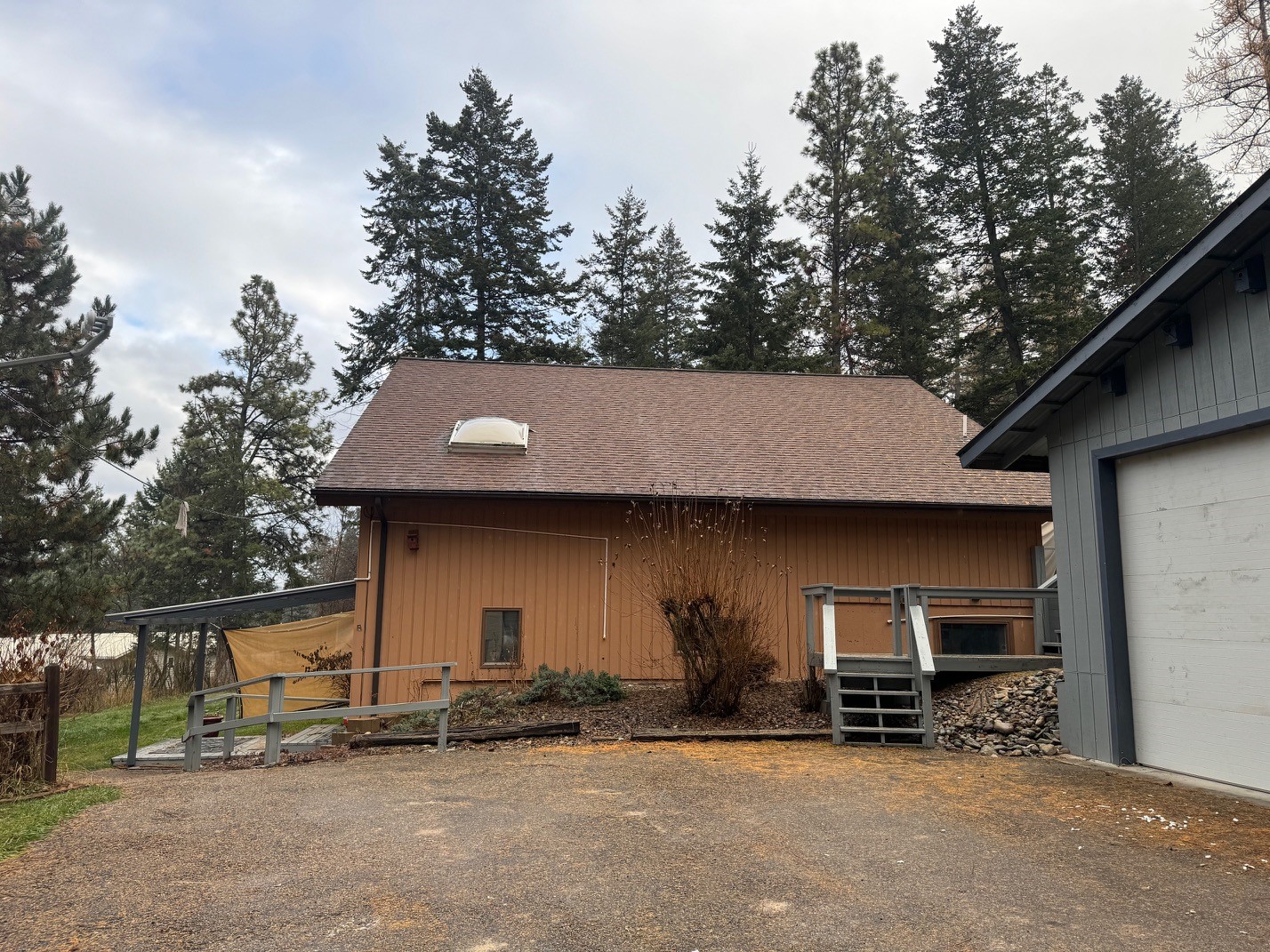 738 Rocky Cliff Drive