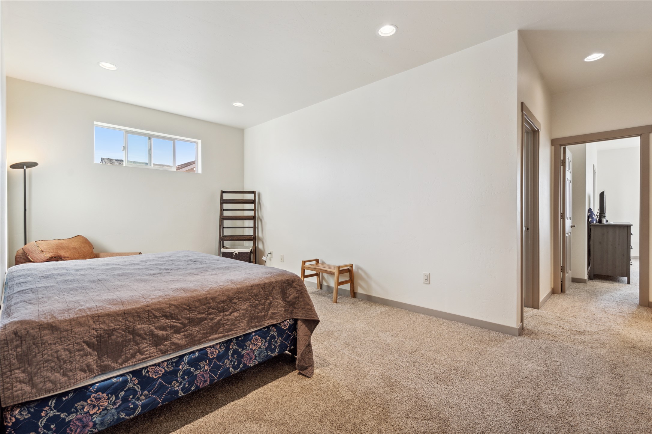 2000 Mahogany Avenue