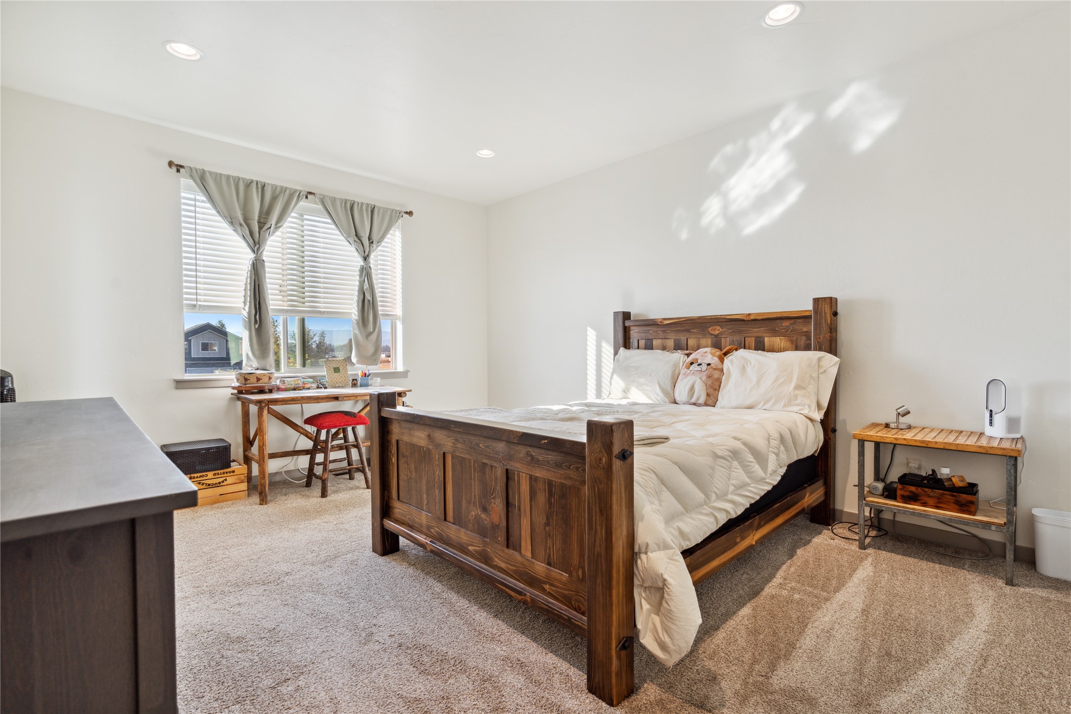 2000 Mahogany Avenue