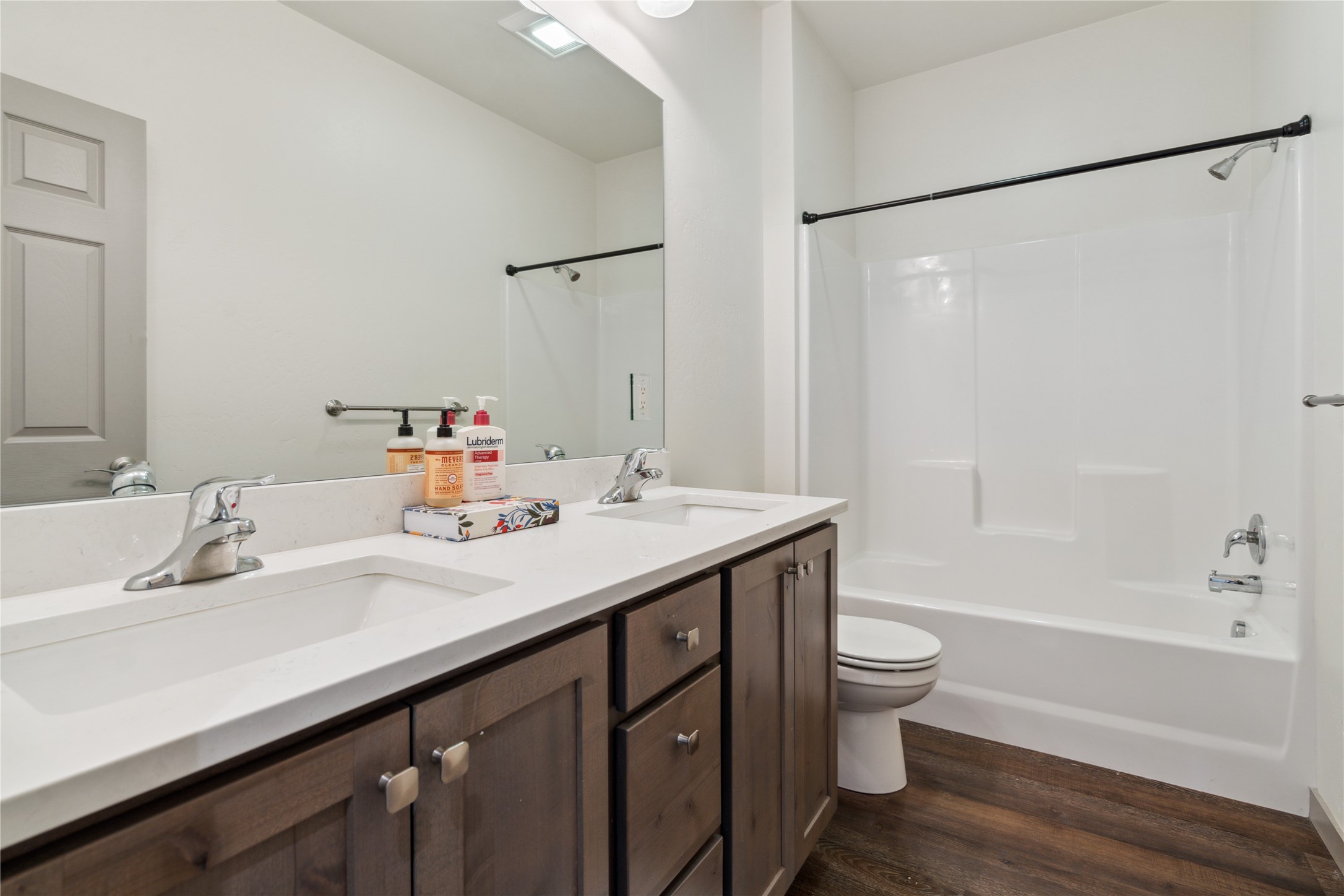 2000 Mahogany Avenue