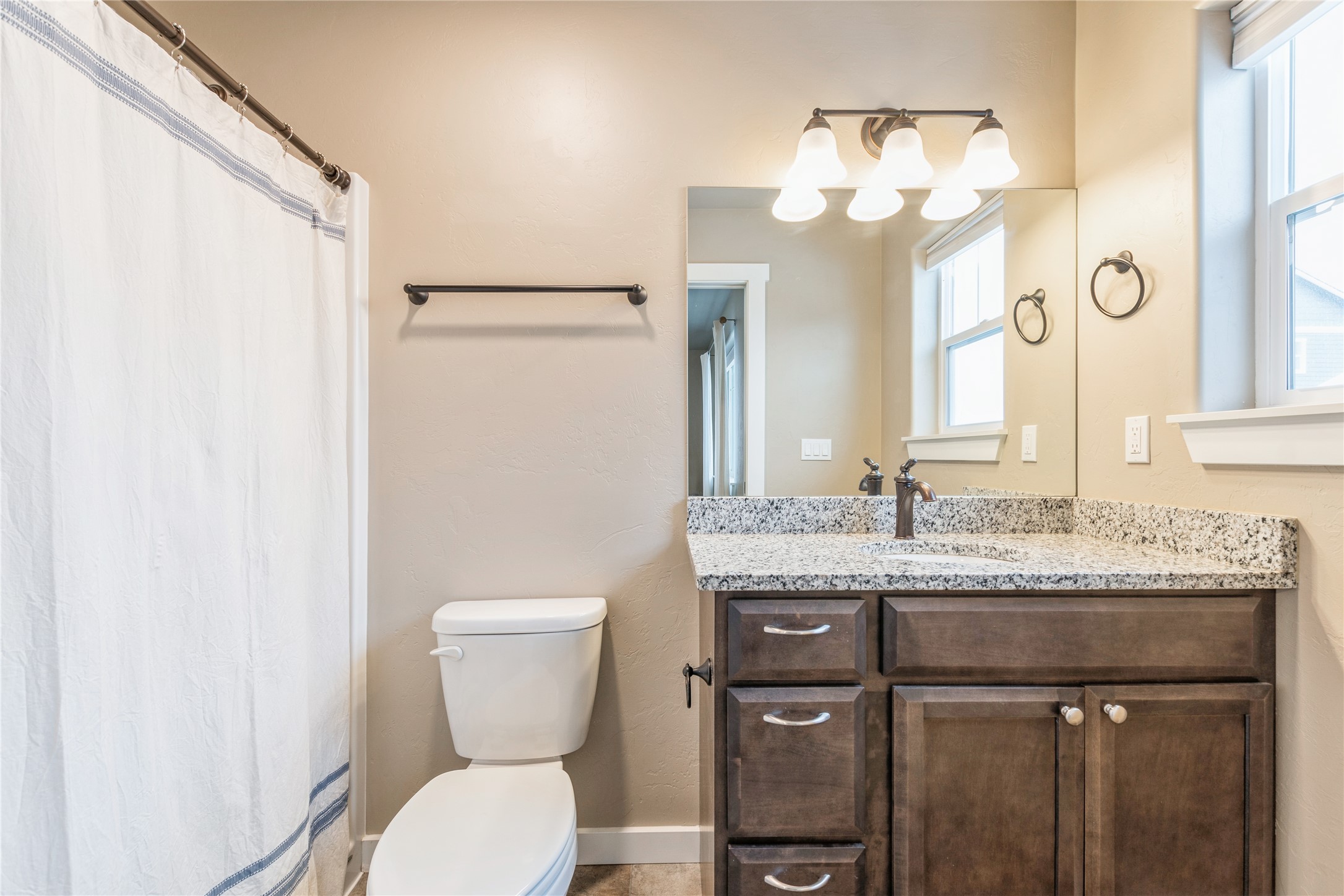 2073 Mahogany Avenue