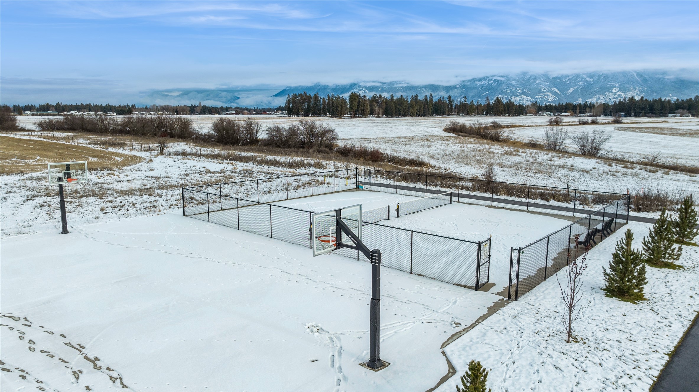 2073 Mahogany Avenue