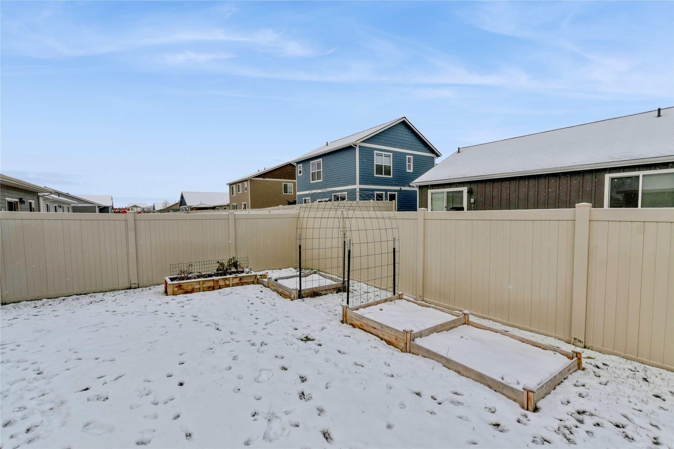 2073 Mahogany Avenue