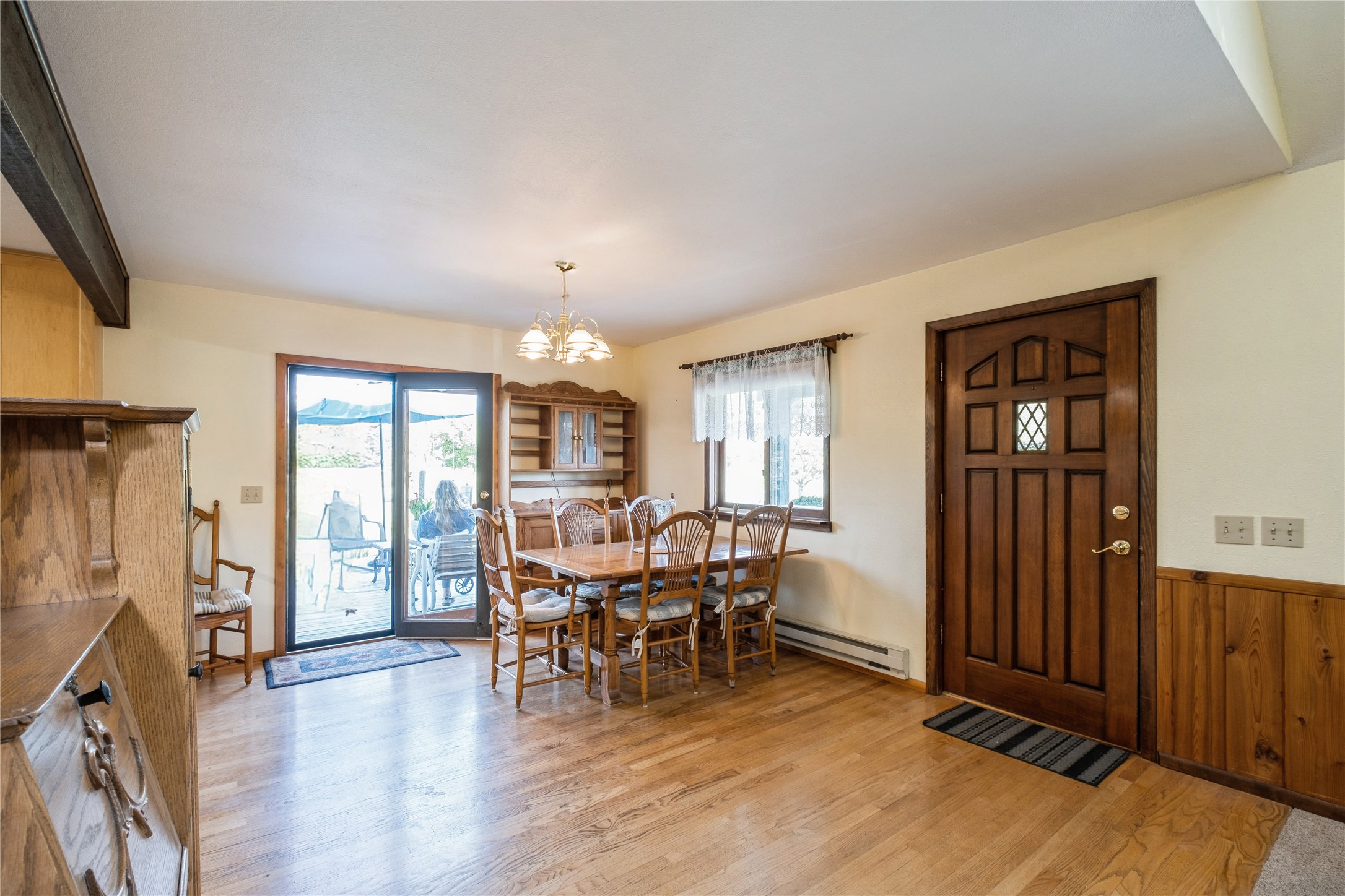 965 Ranch Lane
