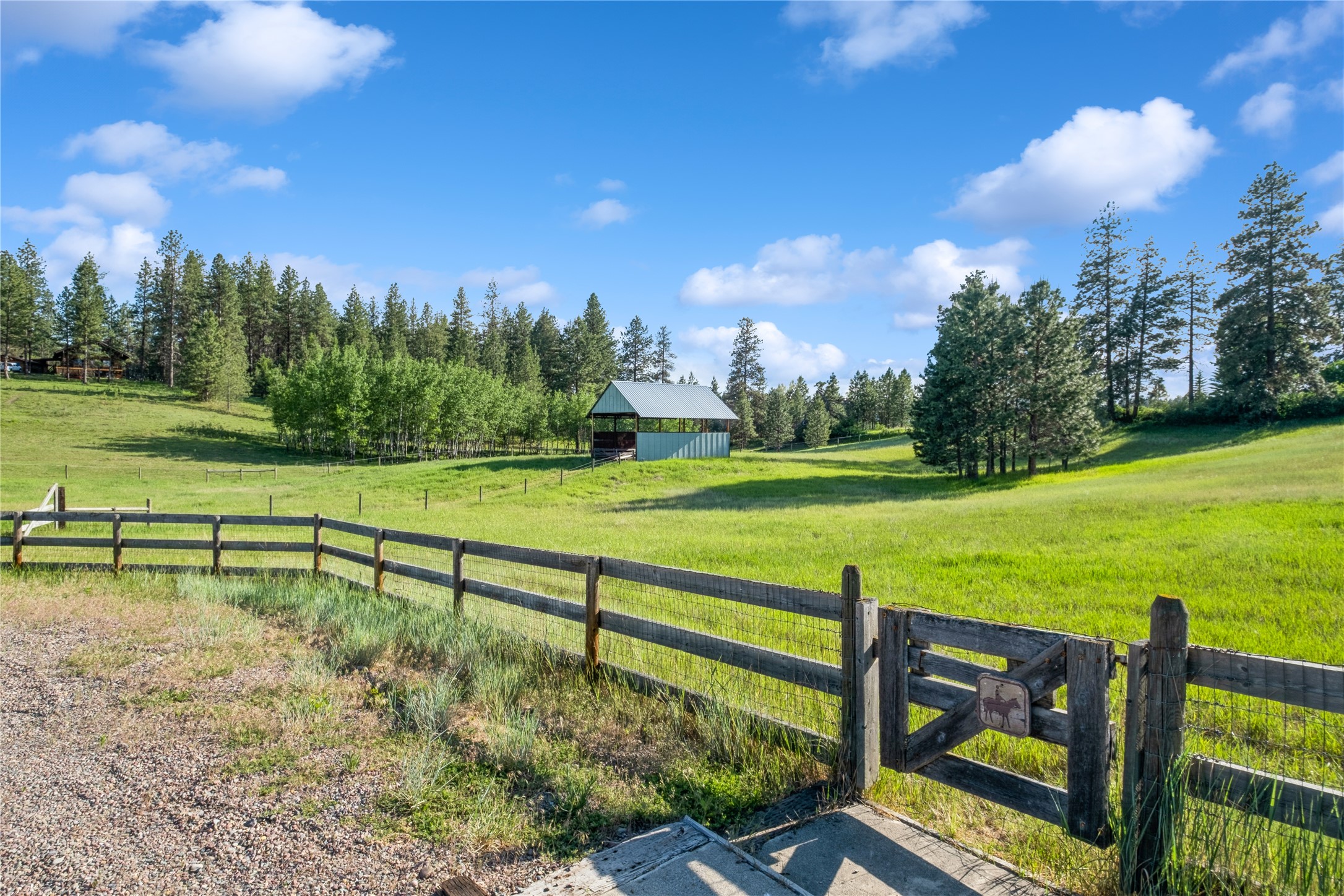 965 Ranch Lane