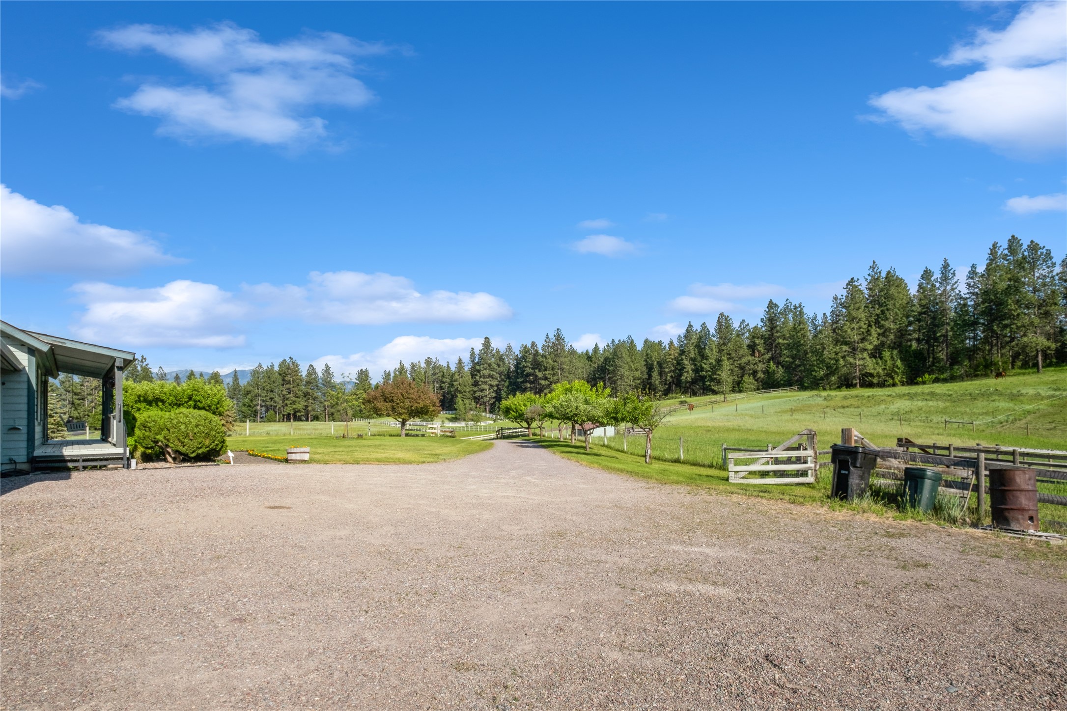 965 Ranch Lane